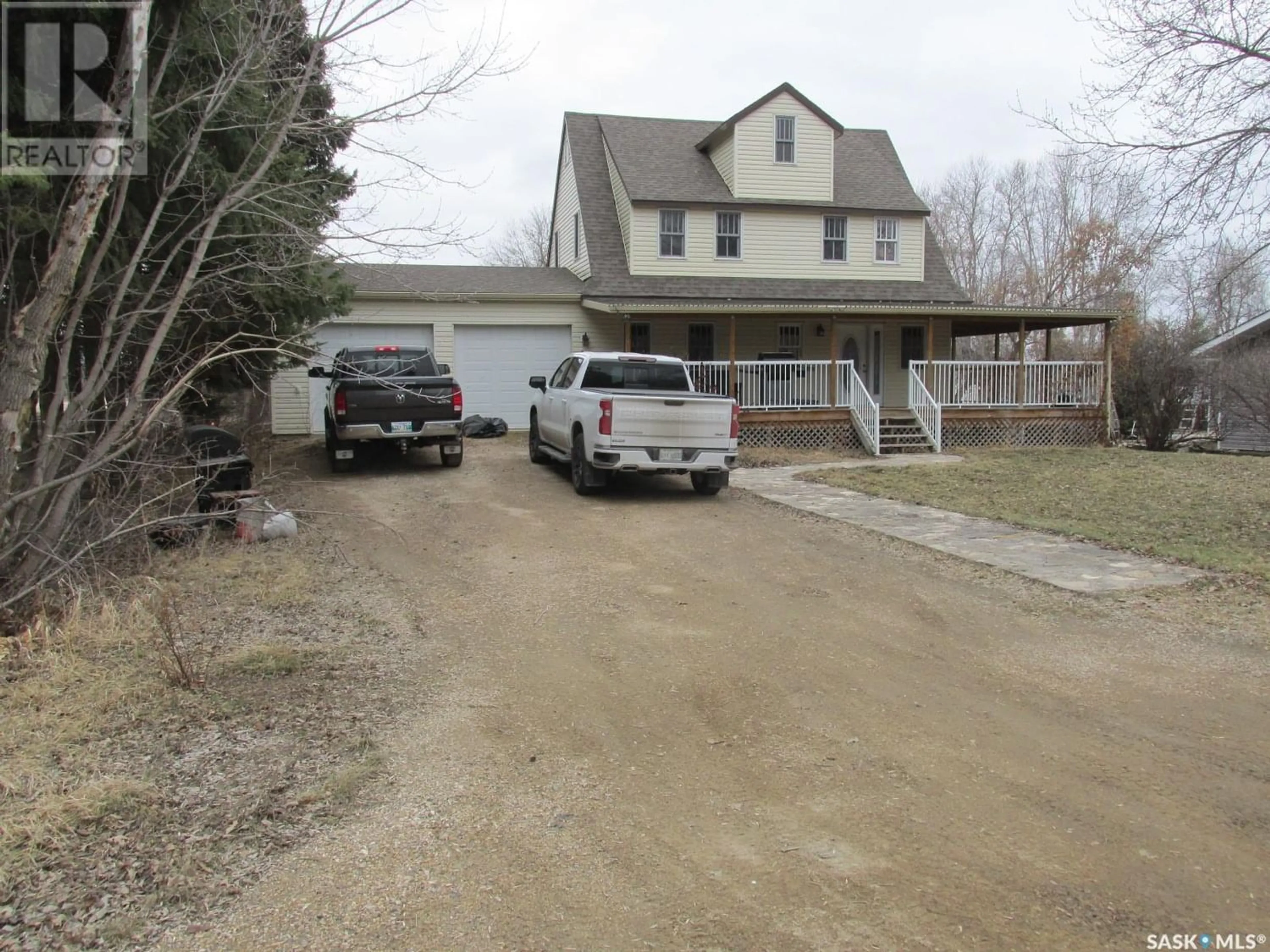Frontside or backside of a home for 514 Parkdale STREET, Carrot River Saskatchewan S0E0L0