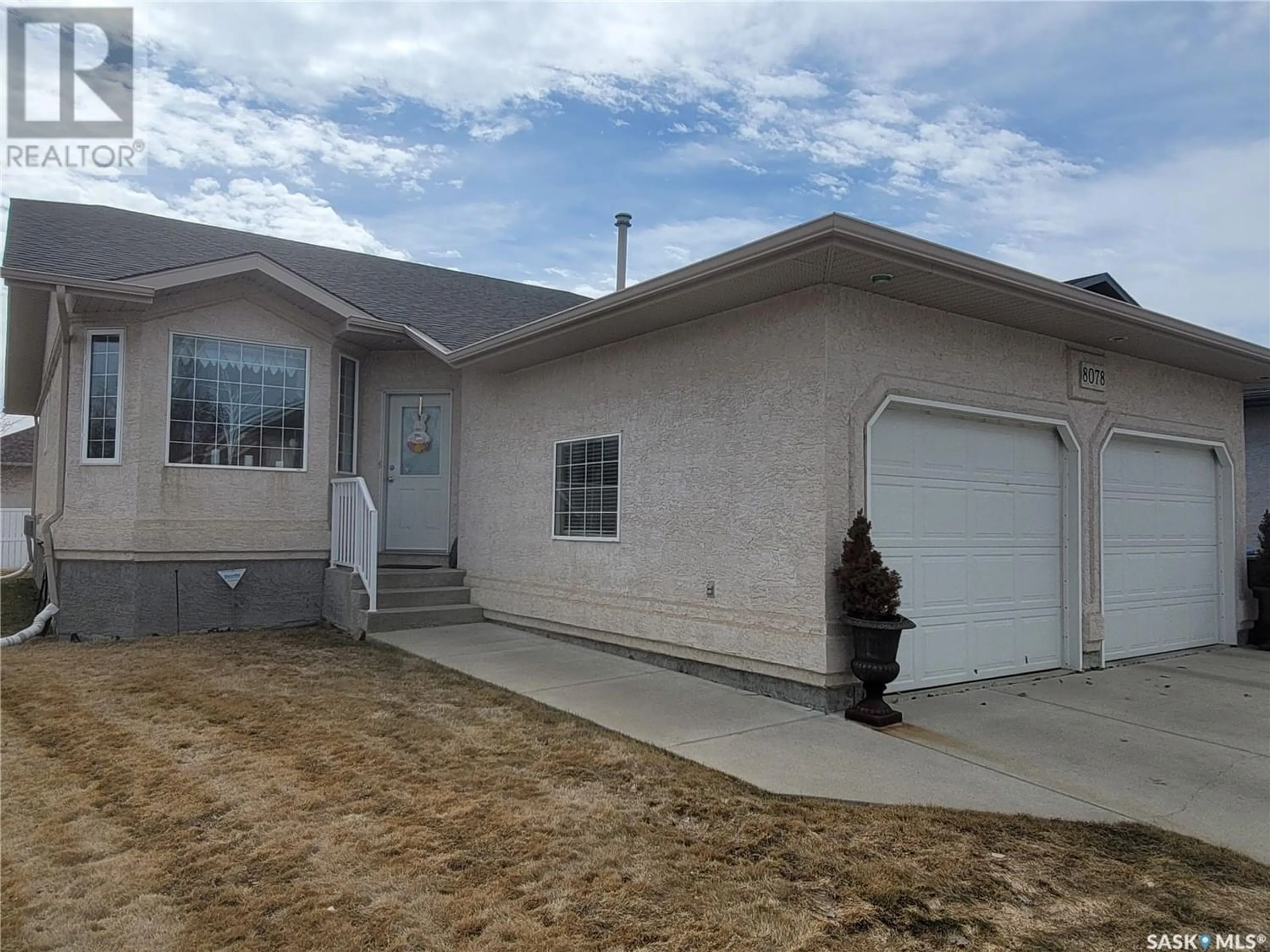 Frontside or backside of a home for 8078 Knox PLACE, Regina Saskatchewan S4Y1G5