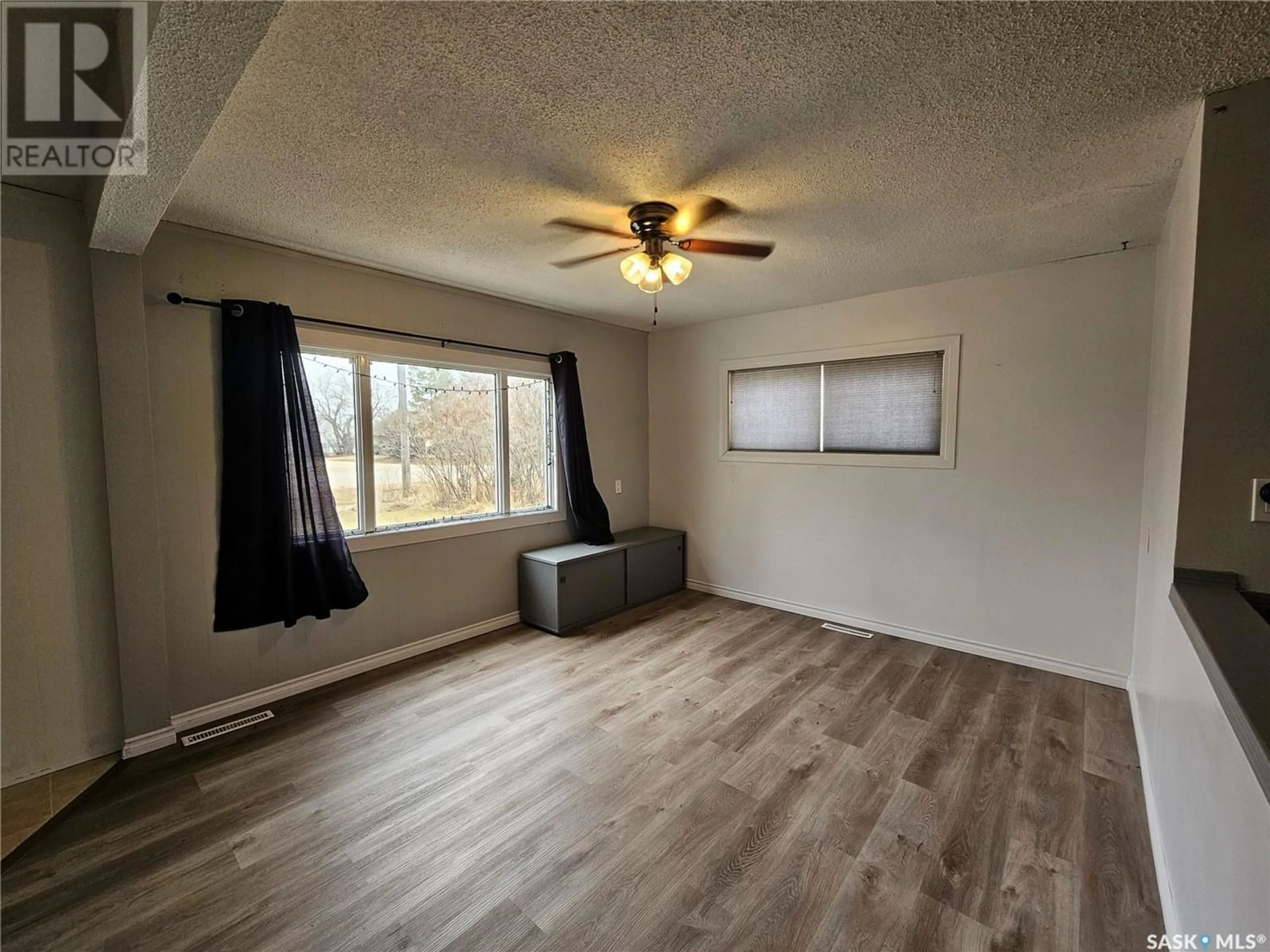 A pic of a room for 220 2nd AVENUE W, Maidstone Saskatchewan S0M1M0