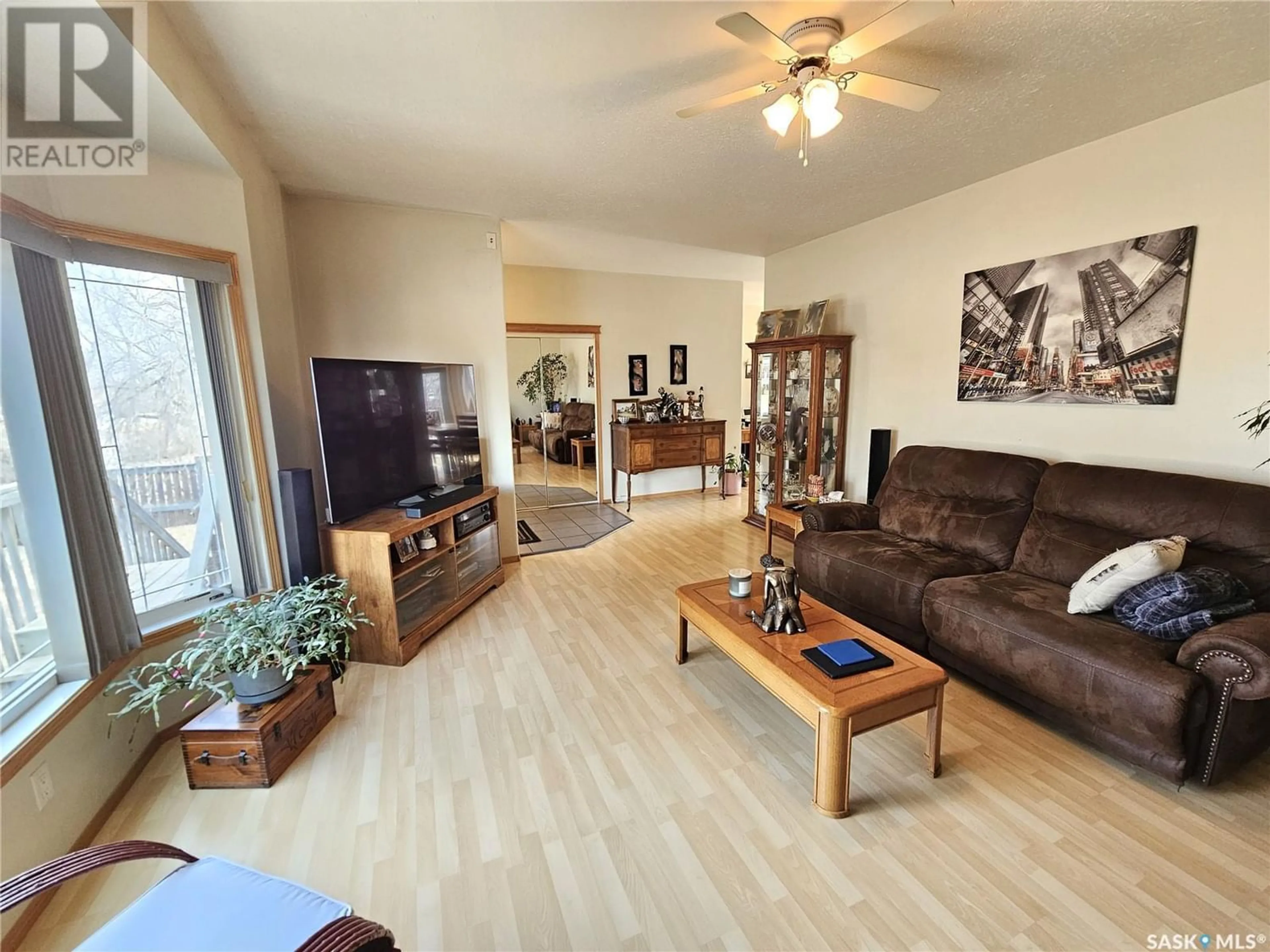 Living room for 302 Centre AVENUE, Meadow Lake Saskatchewan S9X1H2