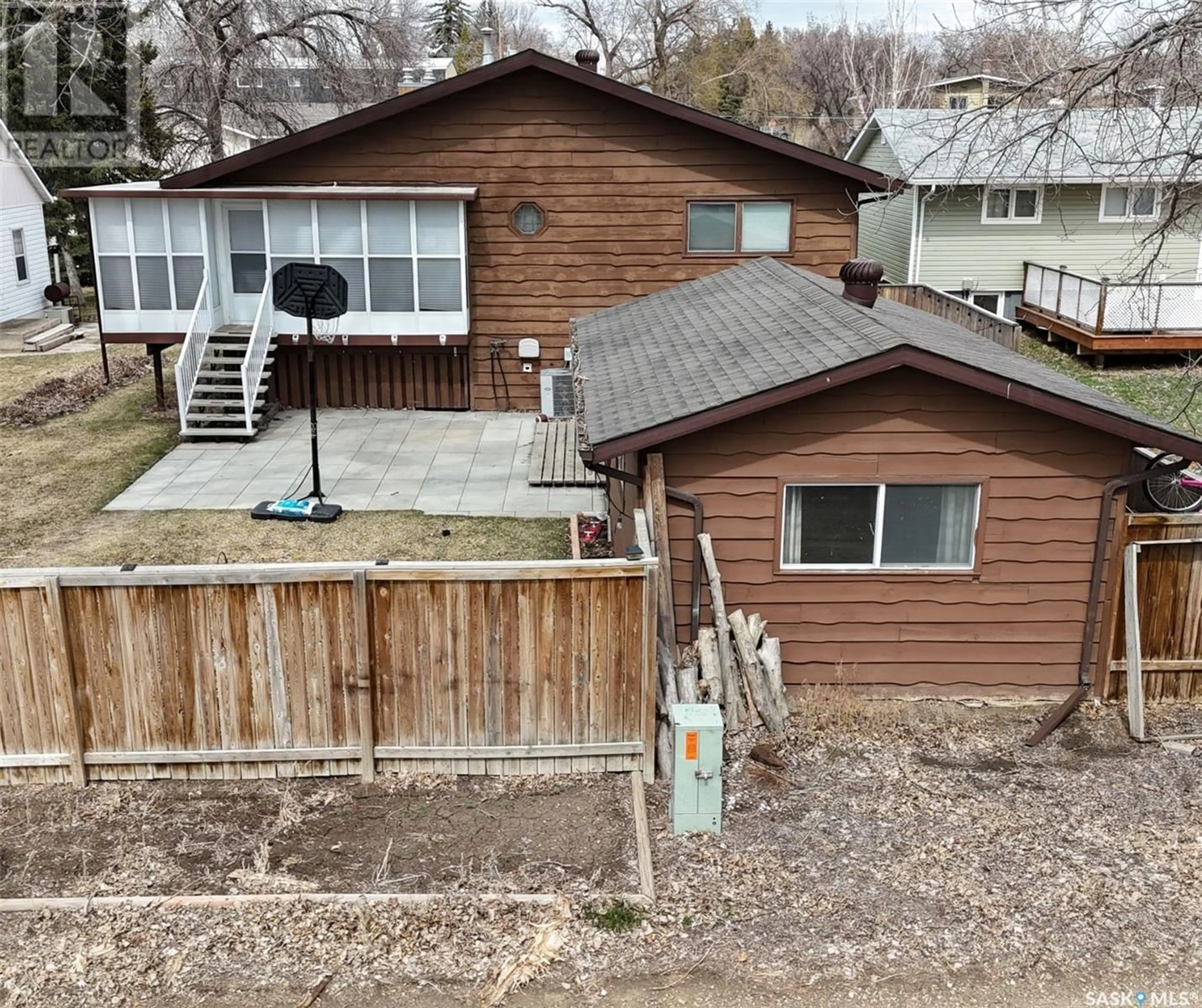 Frontside or backside of a home for 1224 Walker STREET, Swift Current Saskatchewan S9H1H2