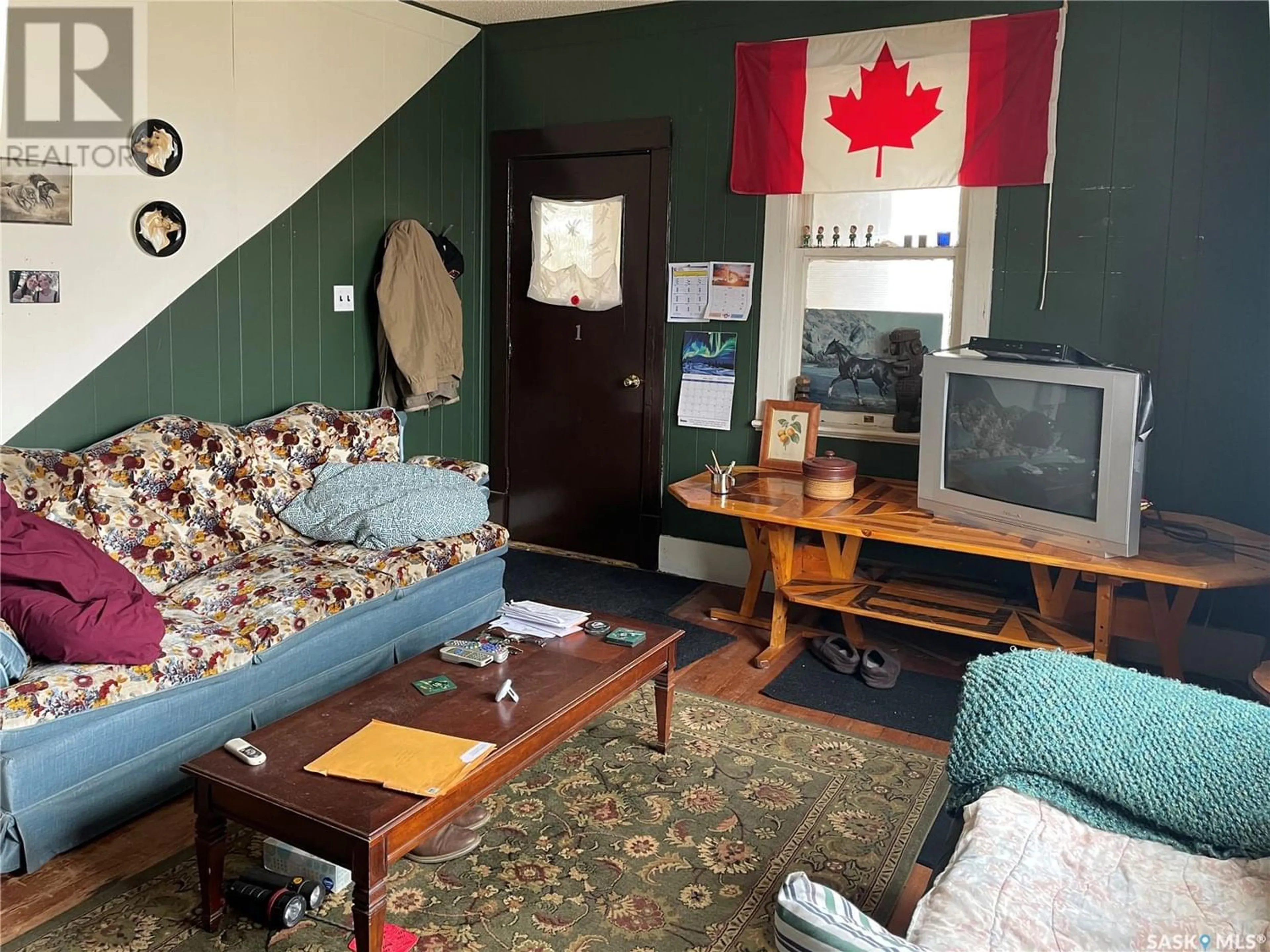 Living room for 146 3rd AVENUE W, Riverhurst Saskatchewan S0H3P0