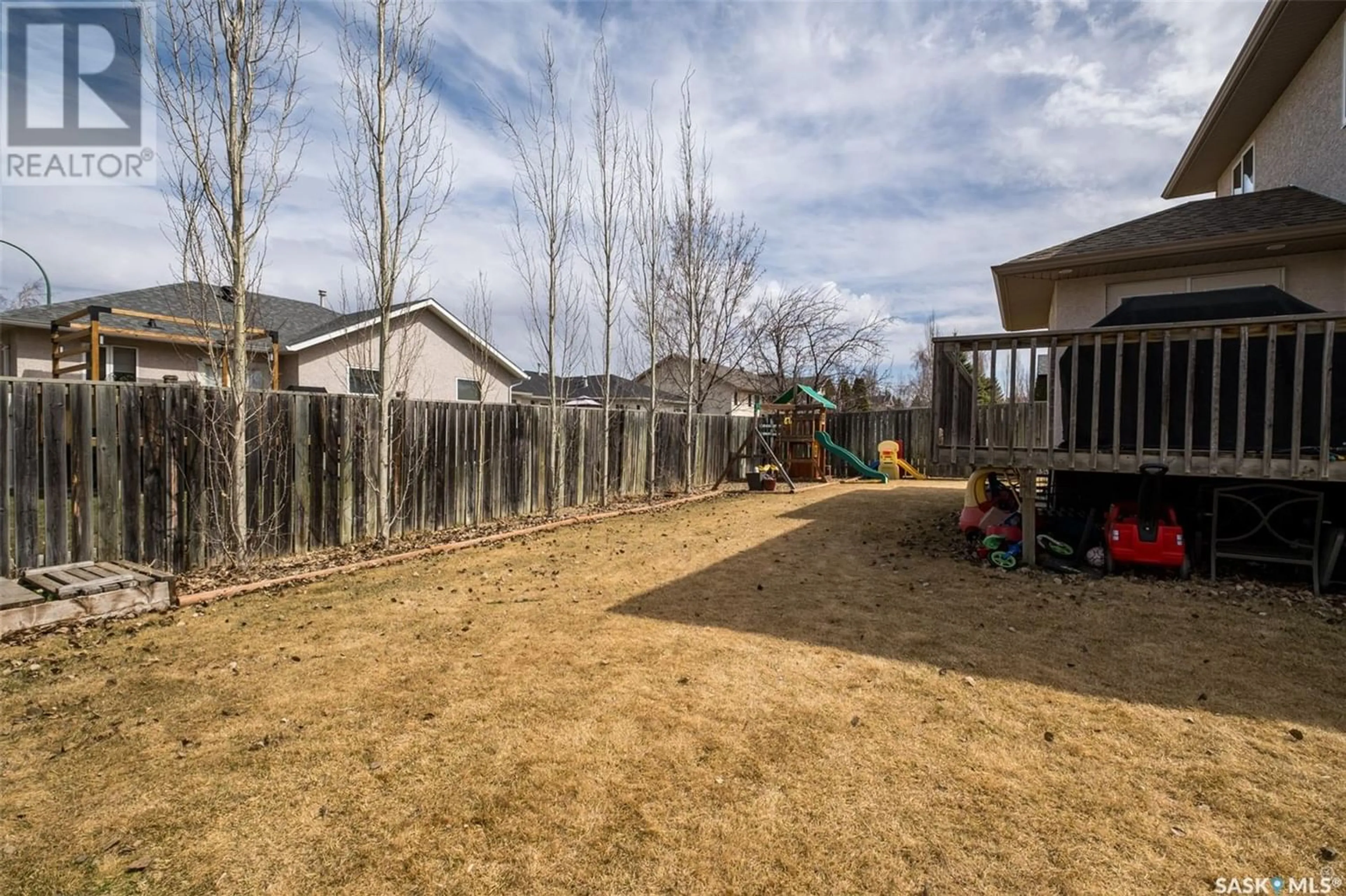 Fenced yard for 660 Chura COURT, Prince Albert Saskatchewan S6V8E4