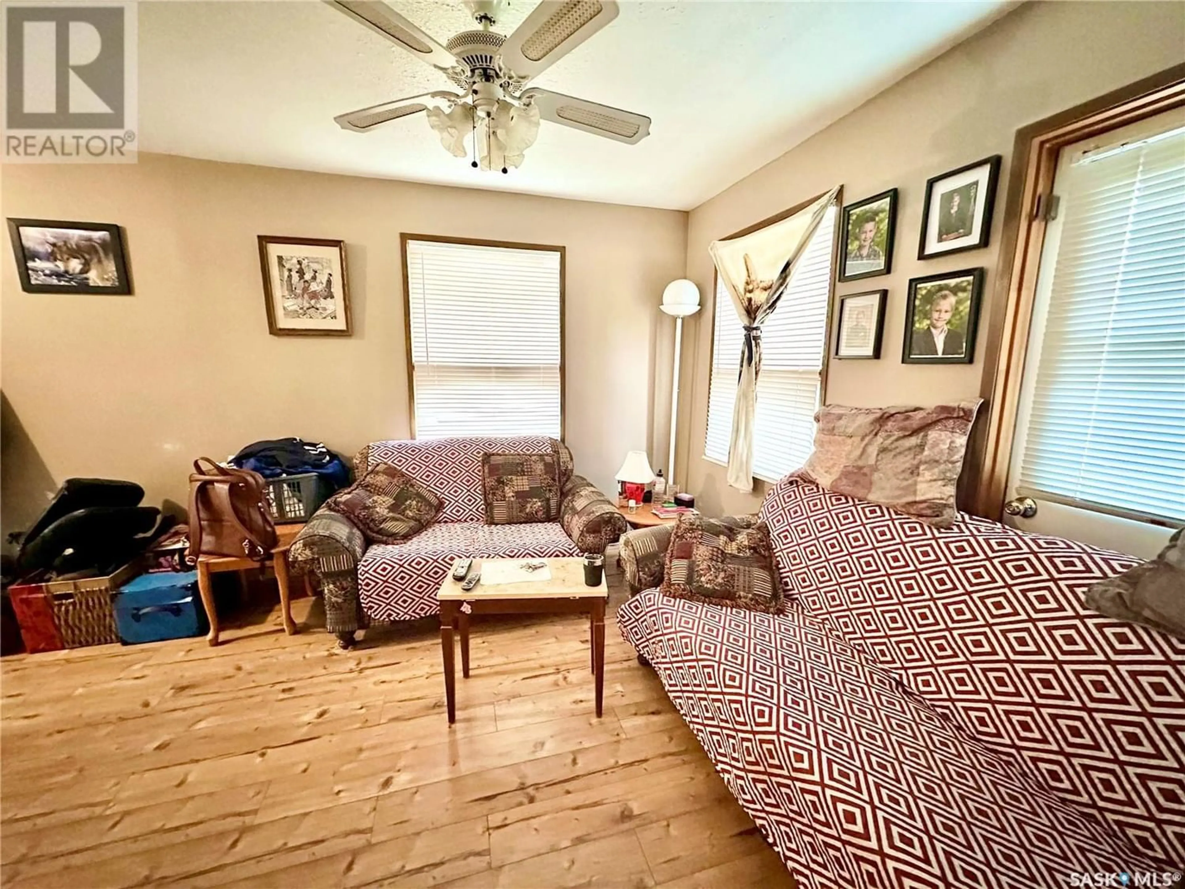 Living room for 1662 98th STREET, North Battleford Saskatchewan S9A0M8