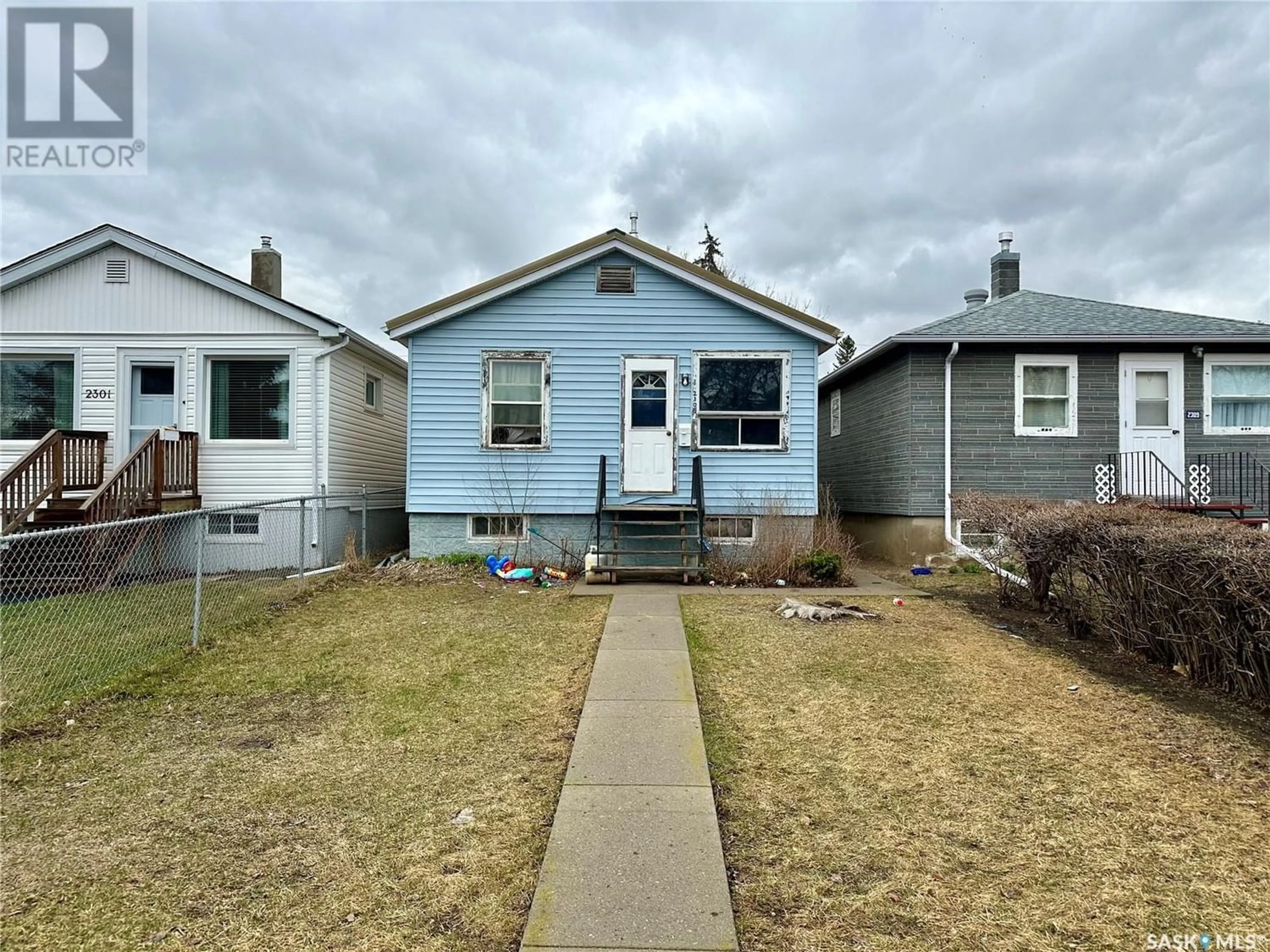 Frontside or backside of a home for 2305 FRANCIS STREET, Regina Saskatchewan S4N2P8