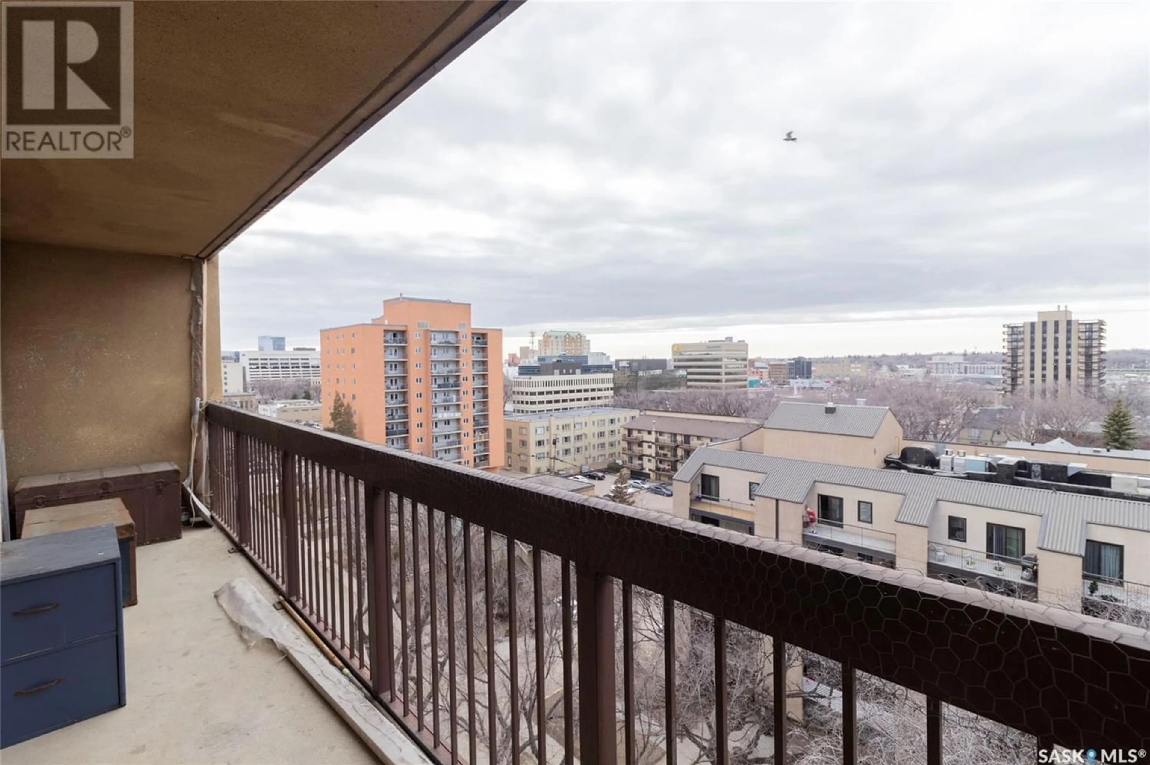Balcony in the apartment for 1004 430 5th AVENUE N, Saskatoon Saskatchewan S7K6Z7