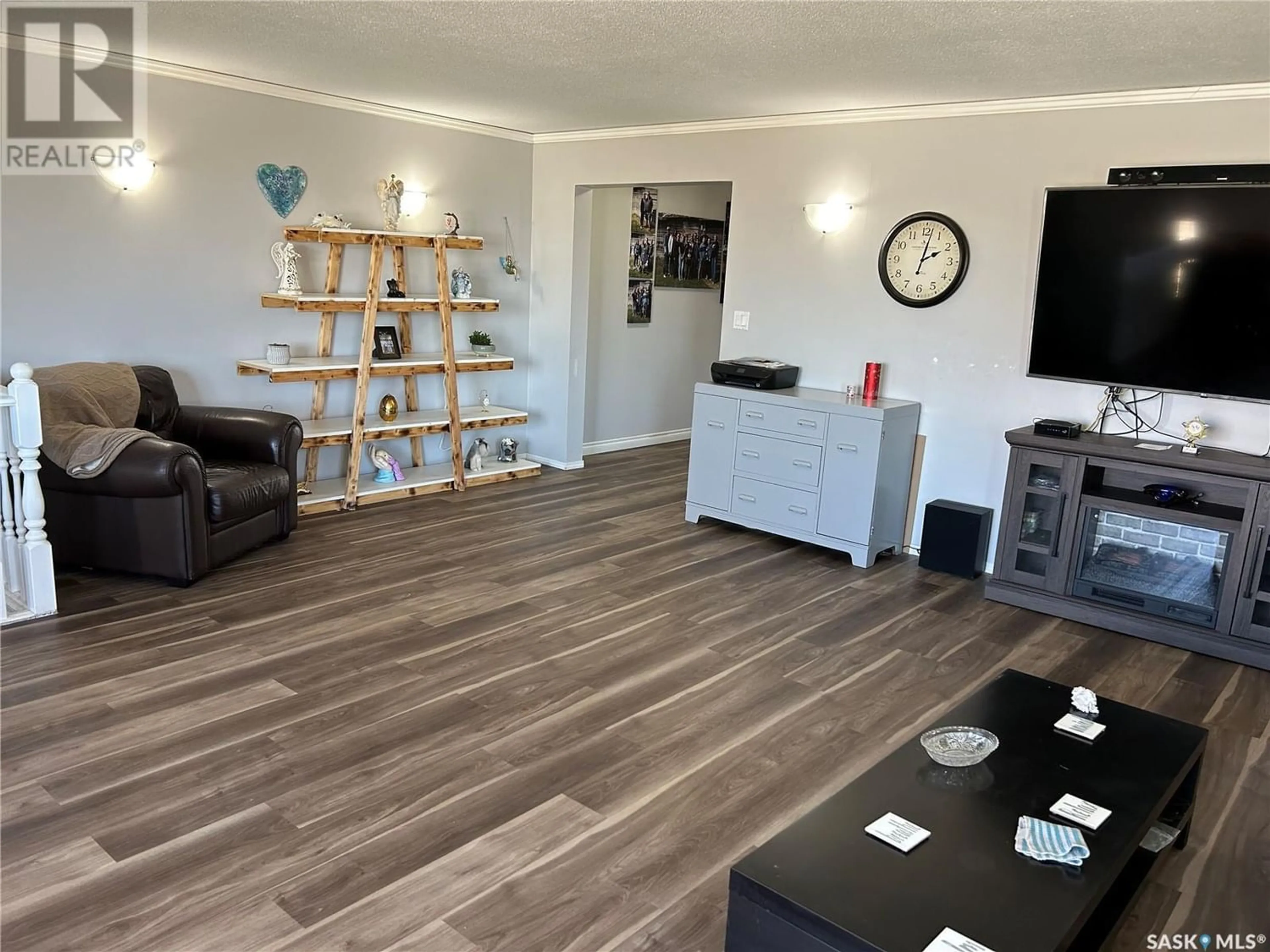 Other indoor space for 536 3rd AVENUE, Young Saskatchewan S0K4Y0