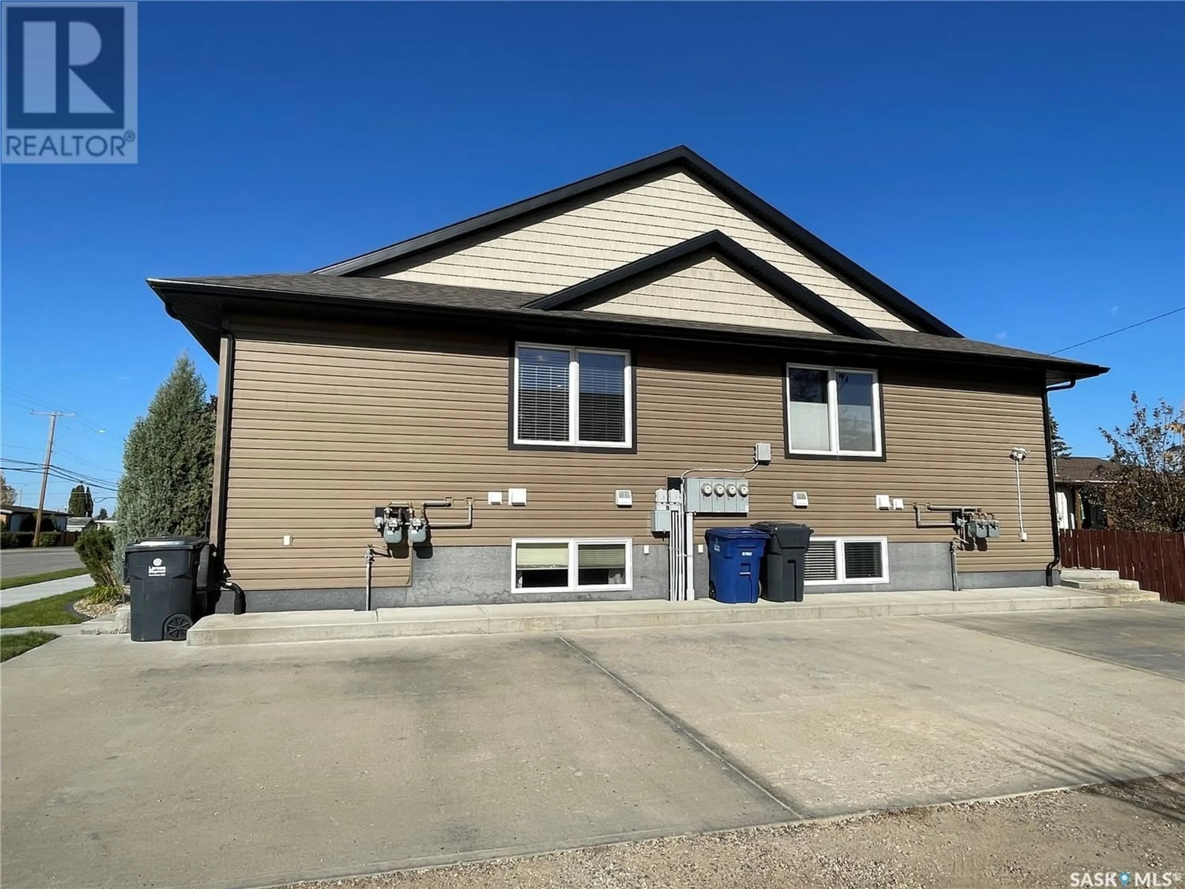 A pic from exterior of the house or condo for 3 191 16th STREET, Battleford Saskatchewan S0M0E0