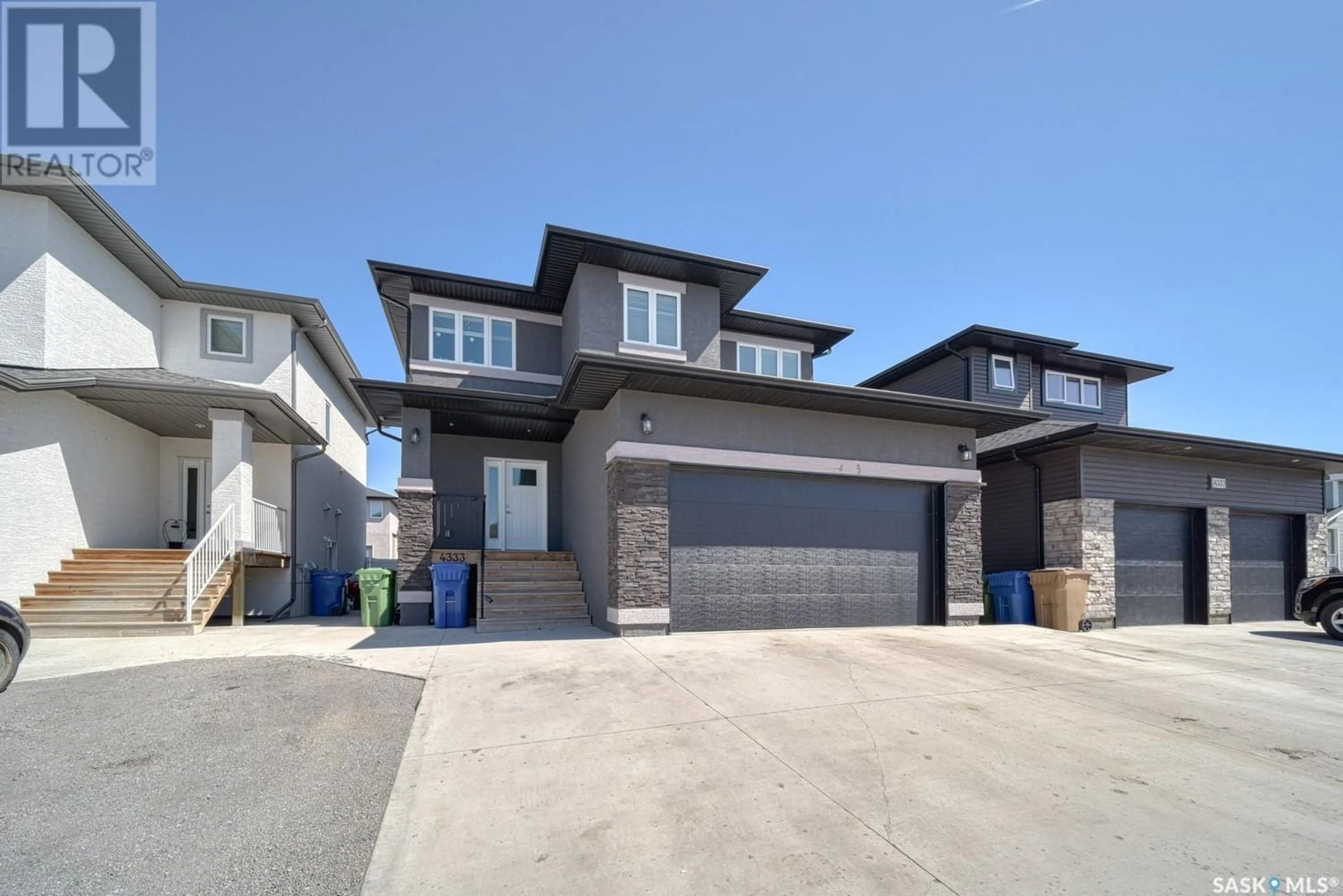 Frontside or backside of a home for 4333 Wakeling STREET, Regina Saskatchewan S4W0L7