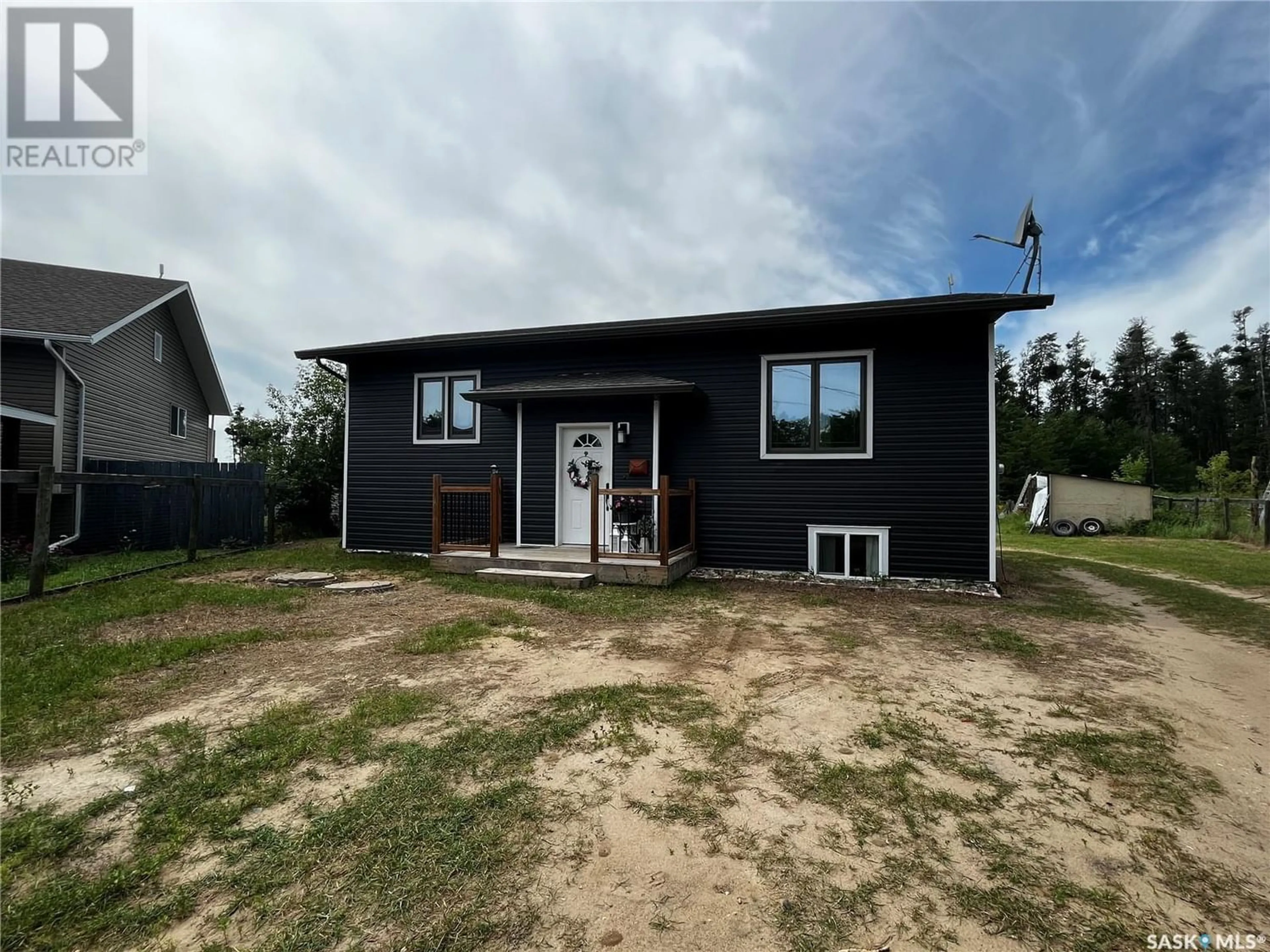 Frontside or backside of a home for 4 Lizette PLACE, Crutwell Saskatchewan S0J1G0