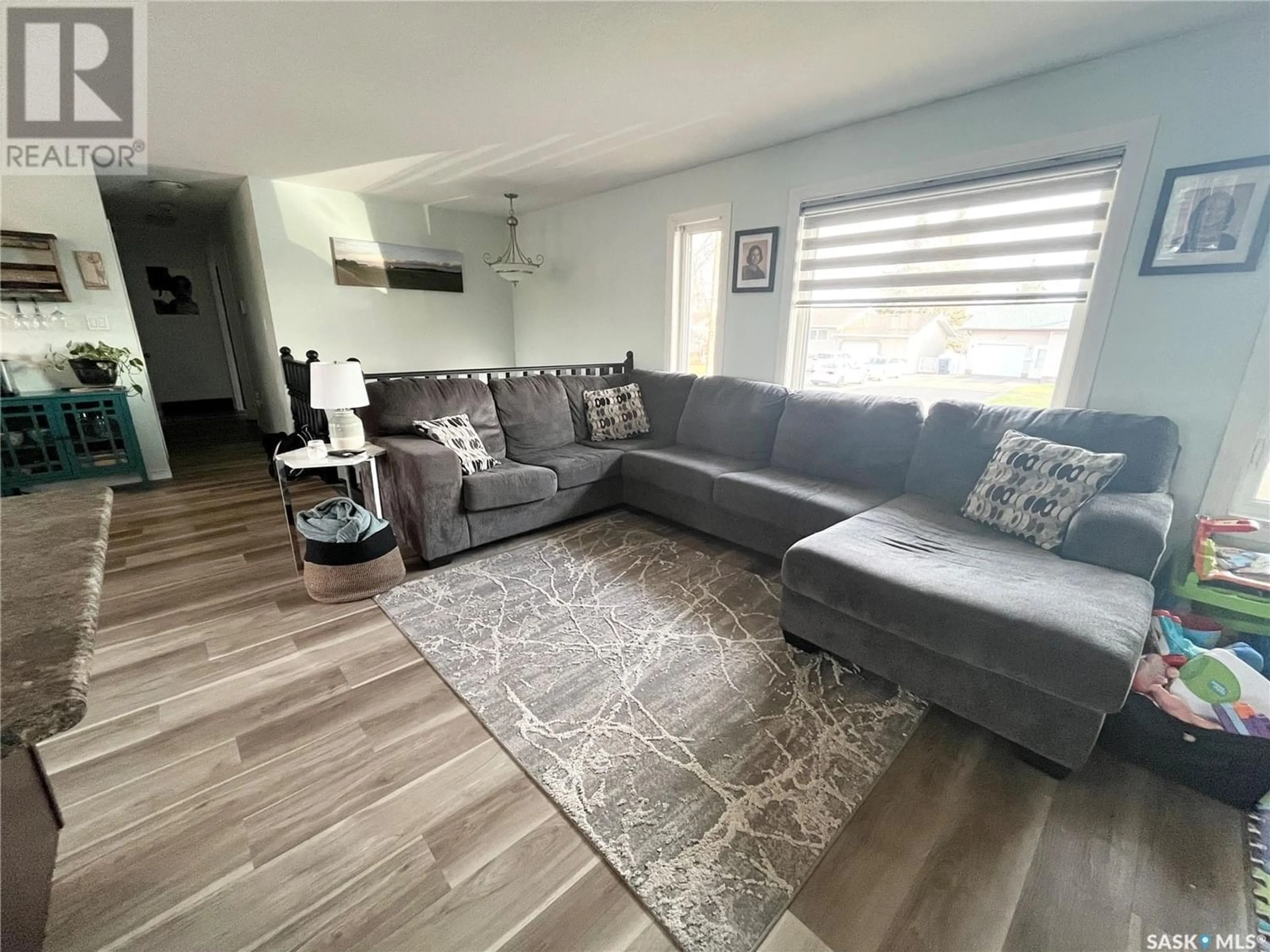 Living room for 151 17th STREET, Battleford Saskatchewan S0M0E0