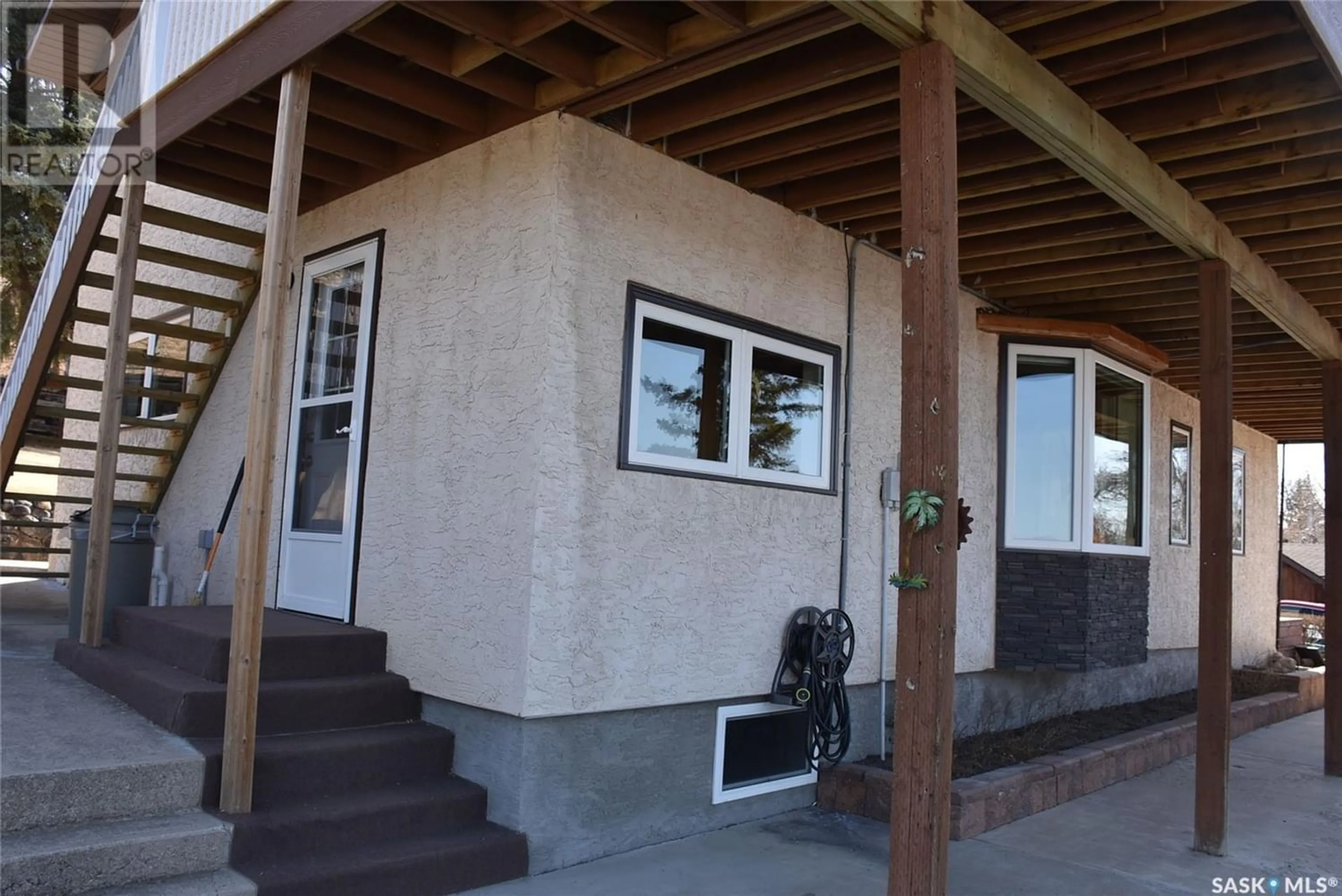 A pic from exterior of the house or condo for 471 Lake ROAD, Fort San Saskatchewan S0G1S0