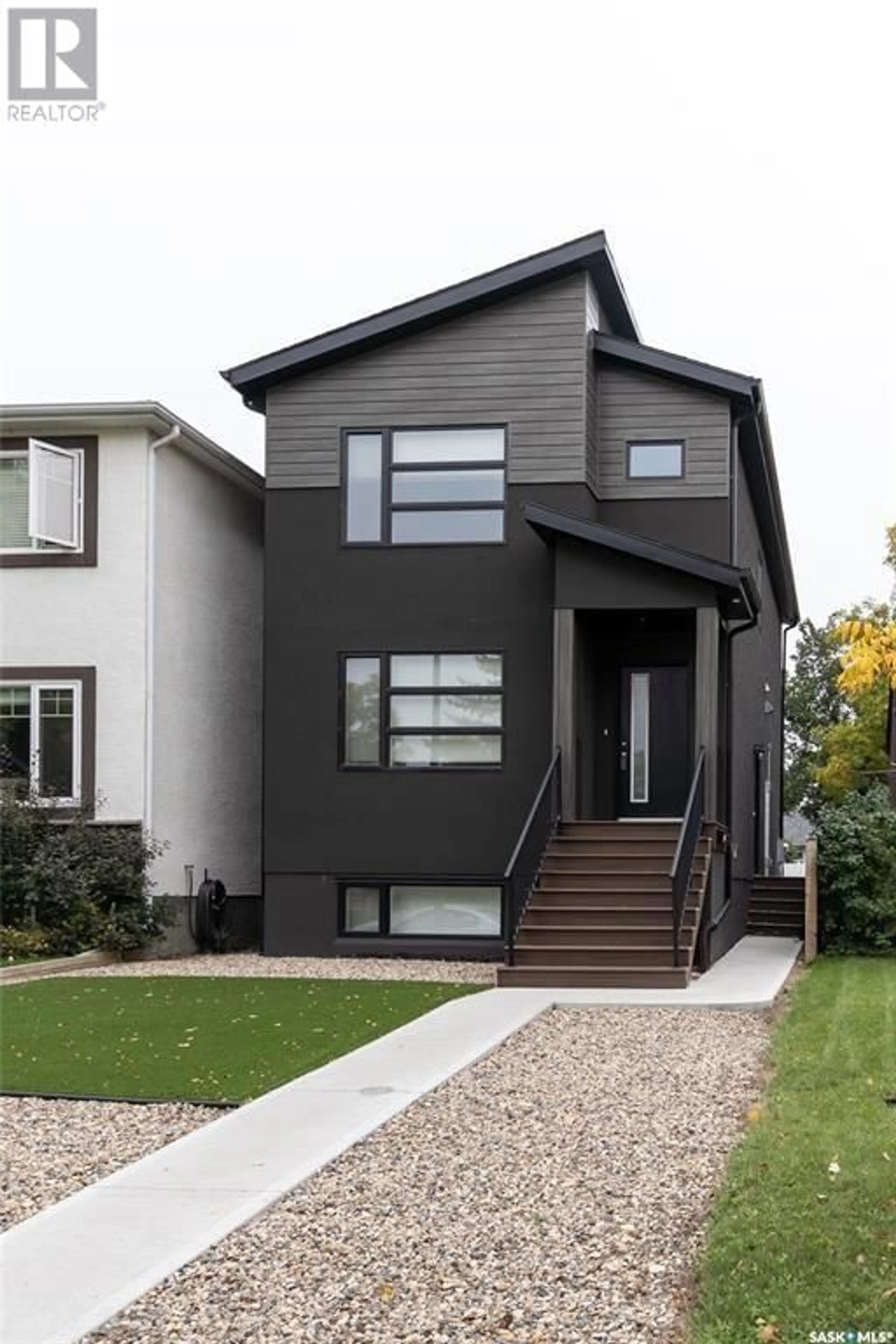 Frontside or backside of a home for 2217 Wascana STREET, Regina Saskatchewan S4T4K3