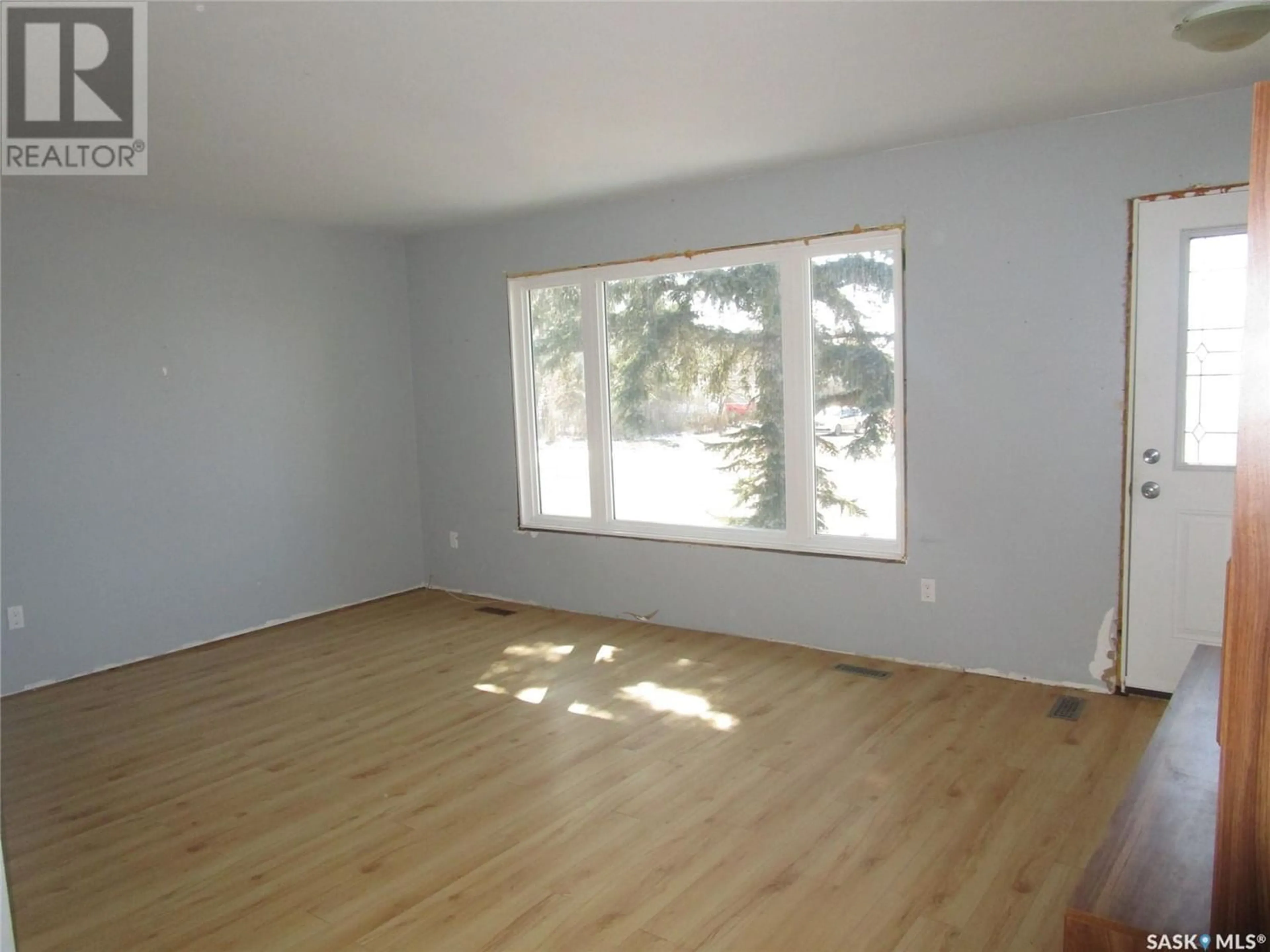 A pic of a room for 104 Churchill AVENUE, Coronach Saskatchewan S0H0Z0