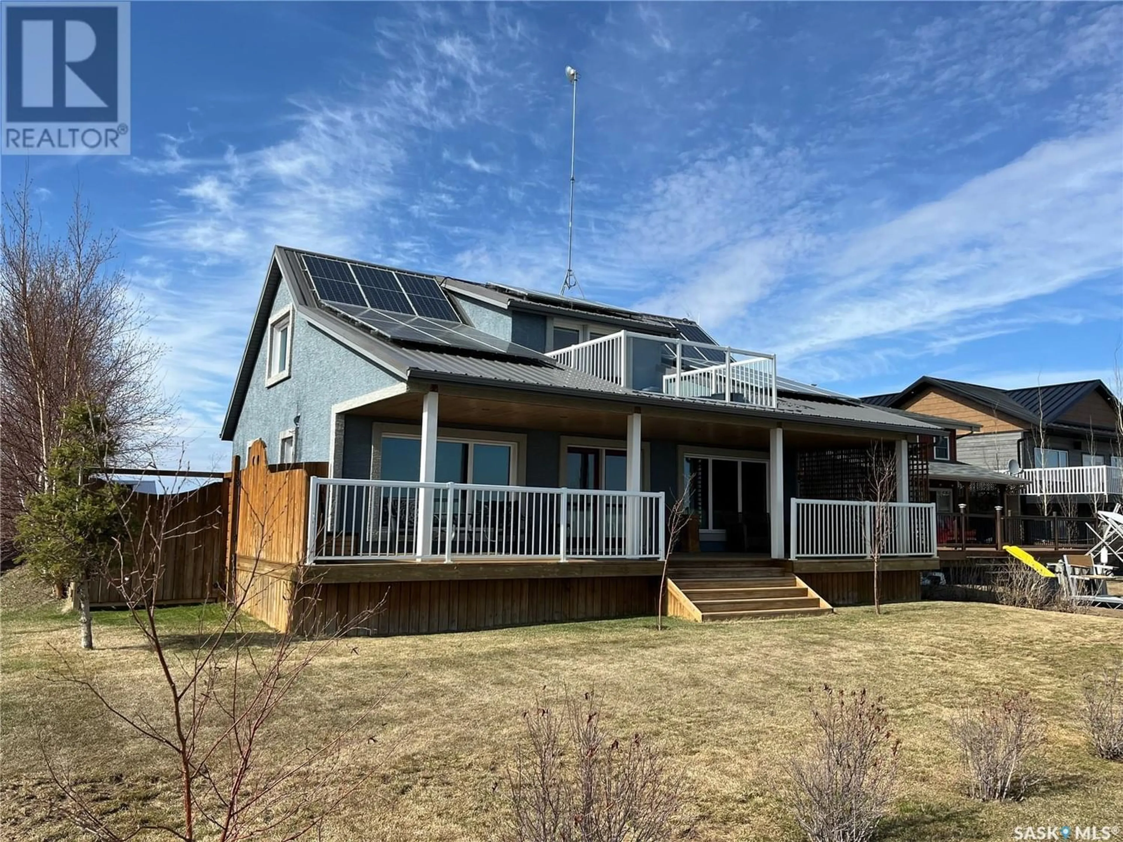 Frontside or backside of a home for 306 Lakeshore ROAD, Leslie Beach Saskatchewan S0A1A0