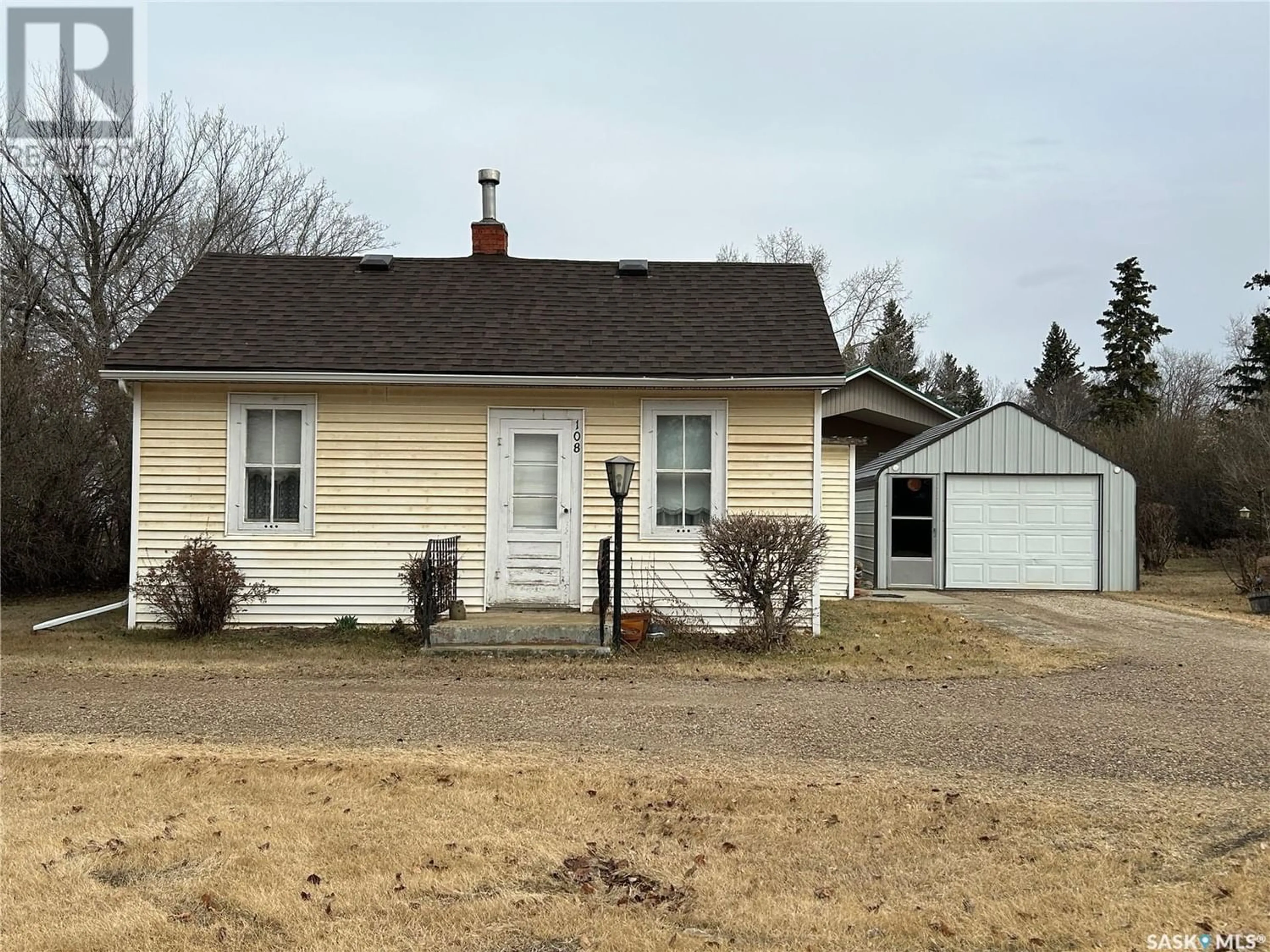 Frontside or backside of a home for 108 3rd AVENUE, Maidstone Saskatchewan S0M1M0
