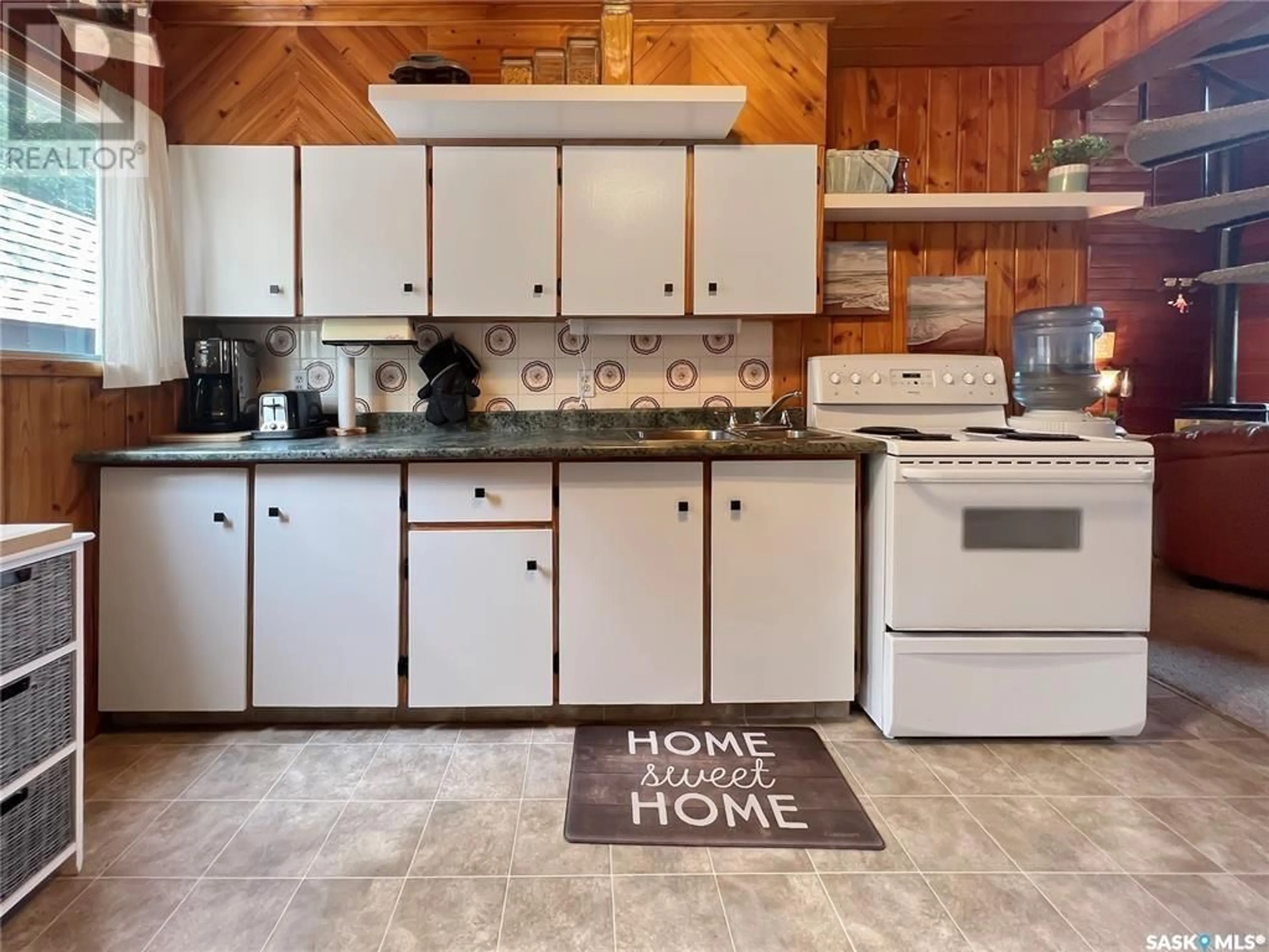 Standard kitchen for 1 Ken CRESCENT, Candle Lake Saskatchewan S0J3E0