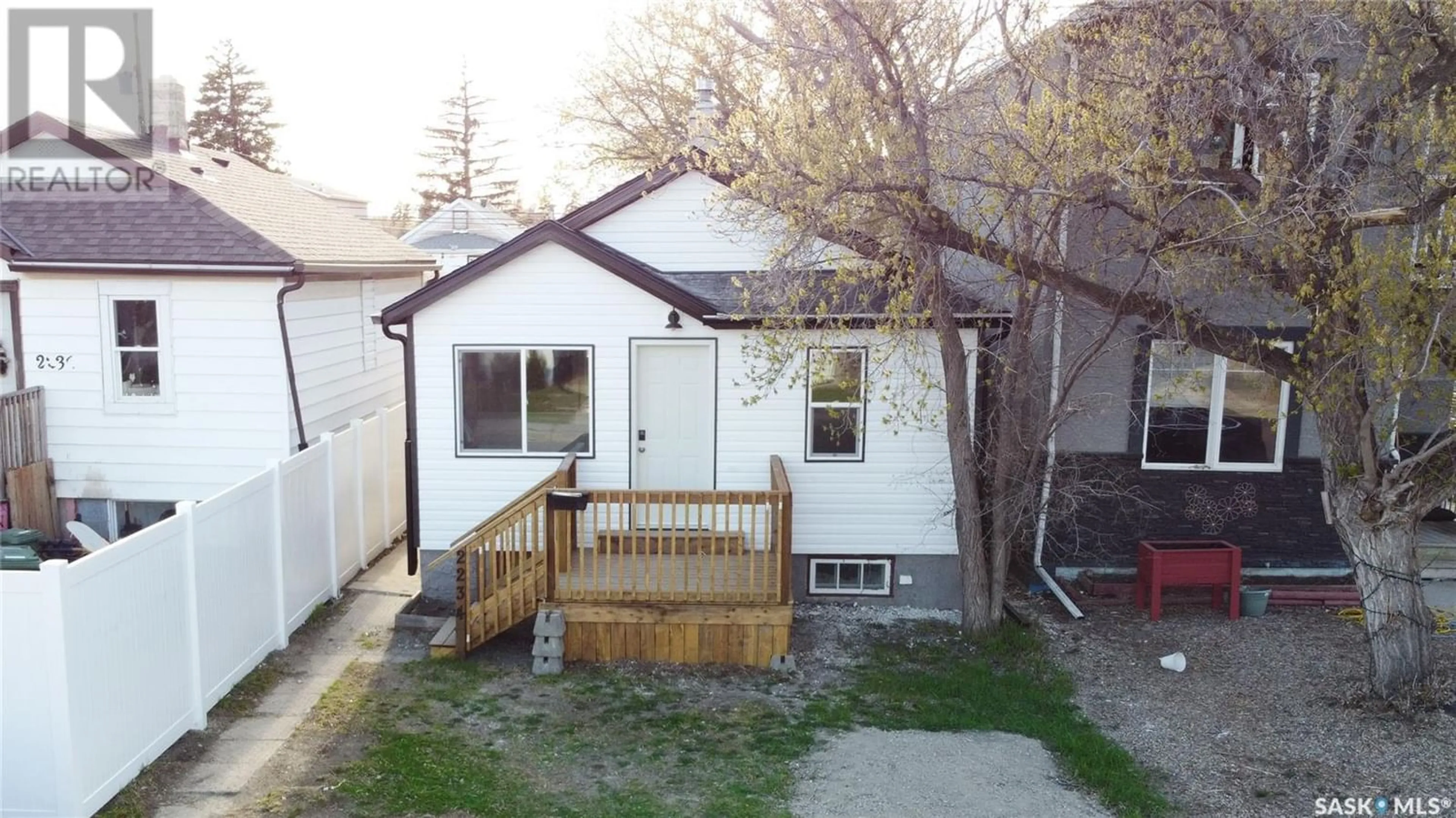A pic from exterior of the house or condo for 2234 MCDONALD STREET, Regina Saskatchewan S4N2Y8