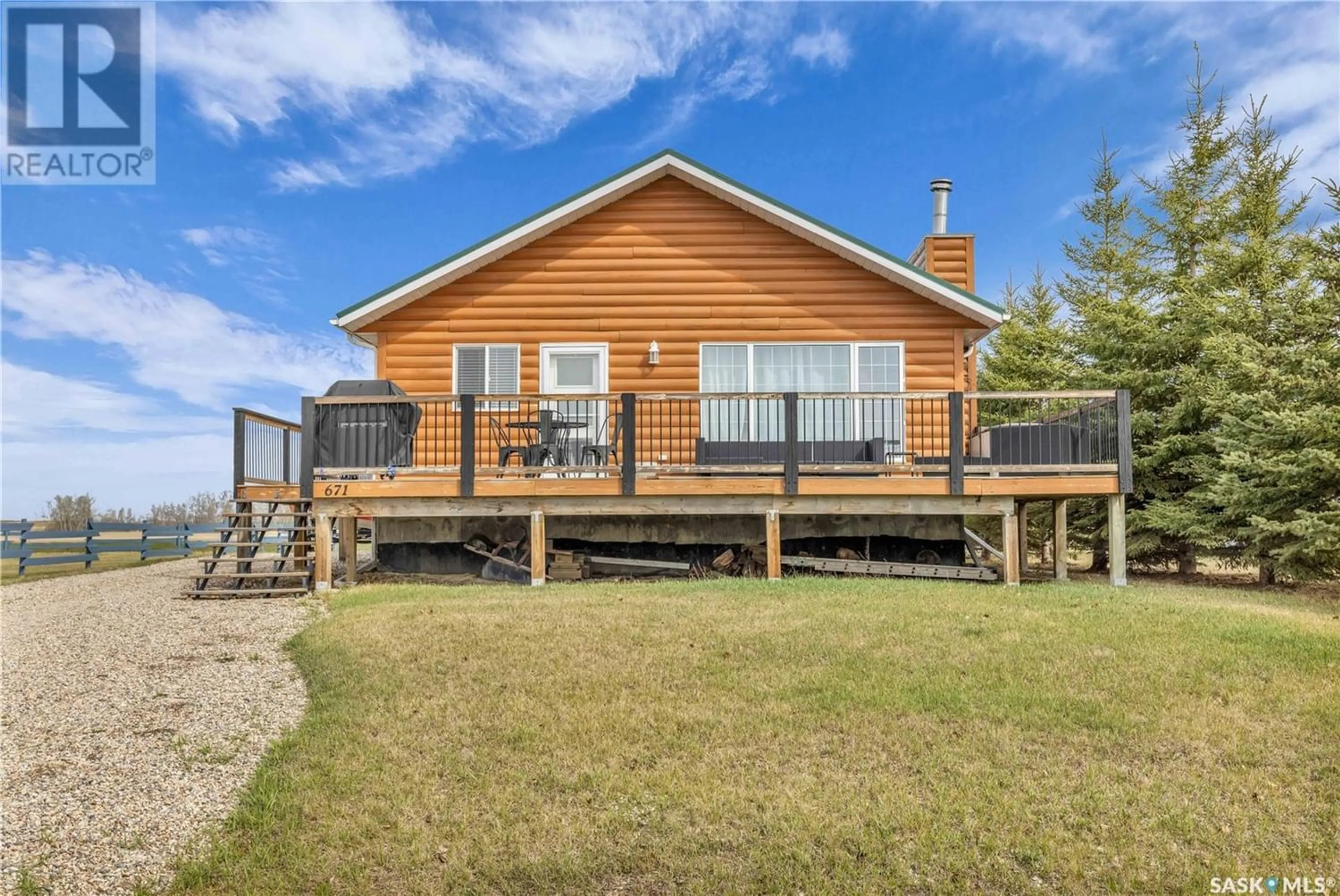 Cottage for 671 Poplar Crescent Aquadeo, Jackfish Lake Saskatchewan S0M0L0
