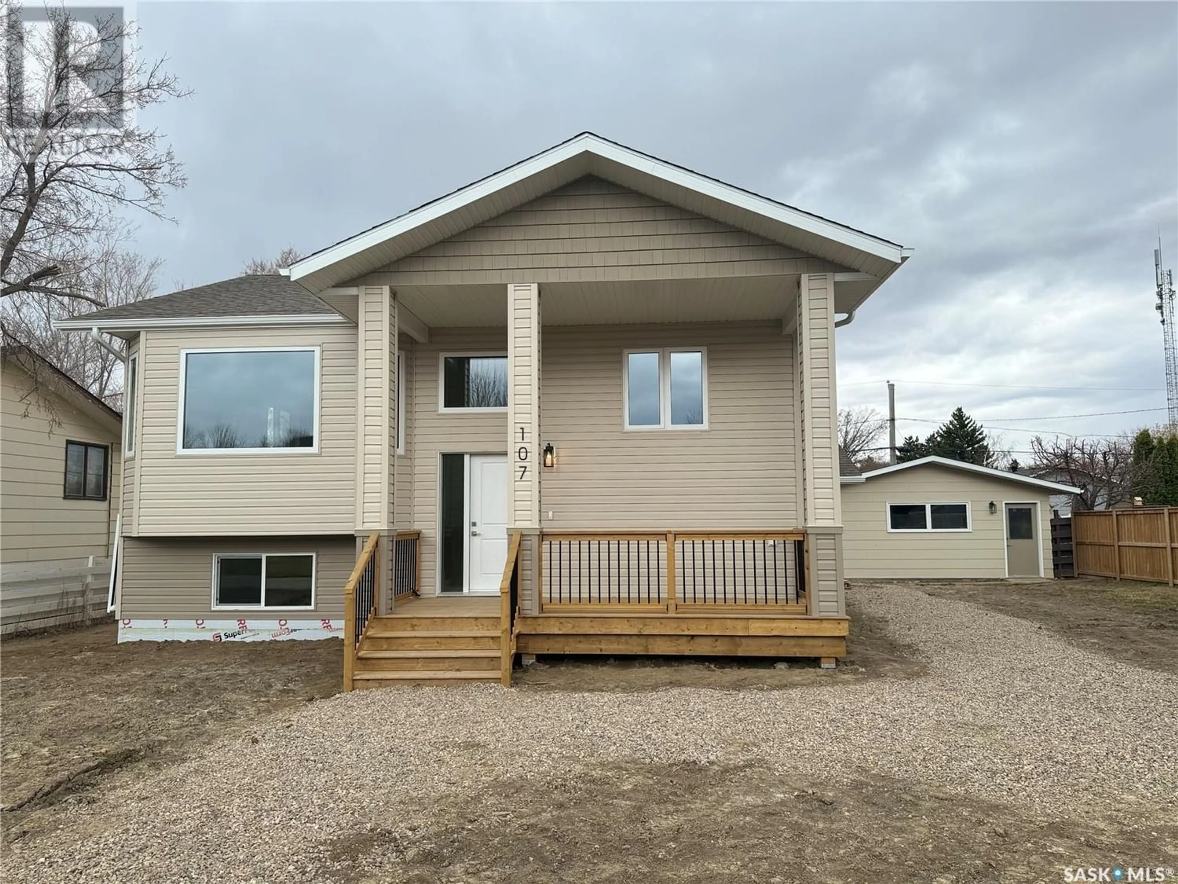 Frontside or backside of a home for 107 Valleyview DRIVE, Caronport Saskatchewan S0H0S0