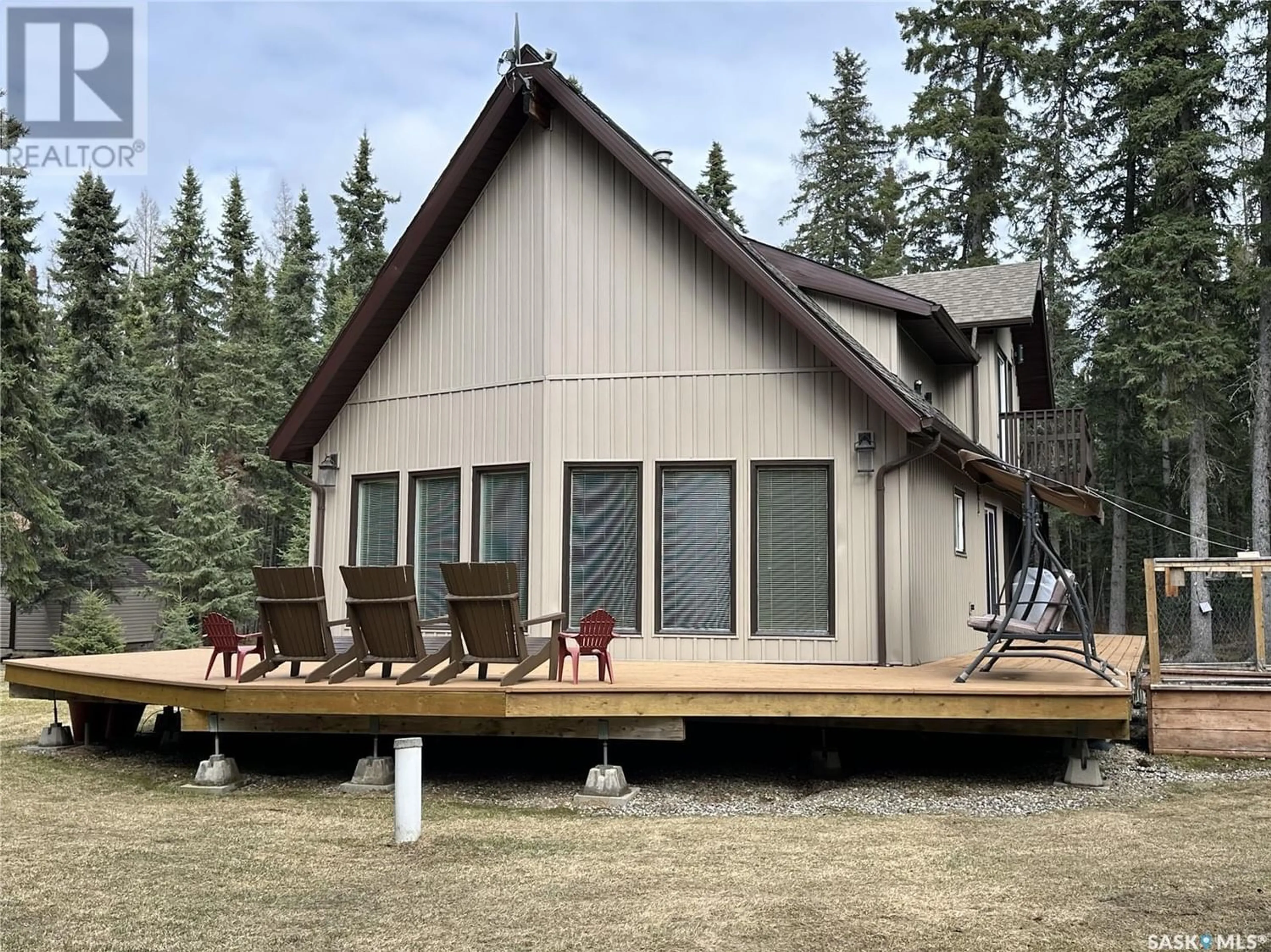 Cottage for 4 Poplar ROAD, Candle Lake Saskatchewan S0J3E0
