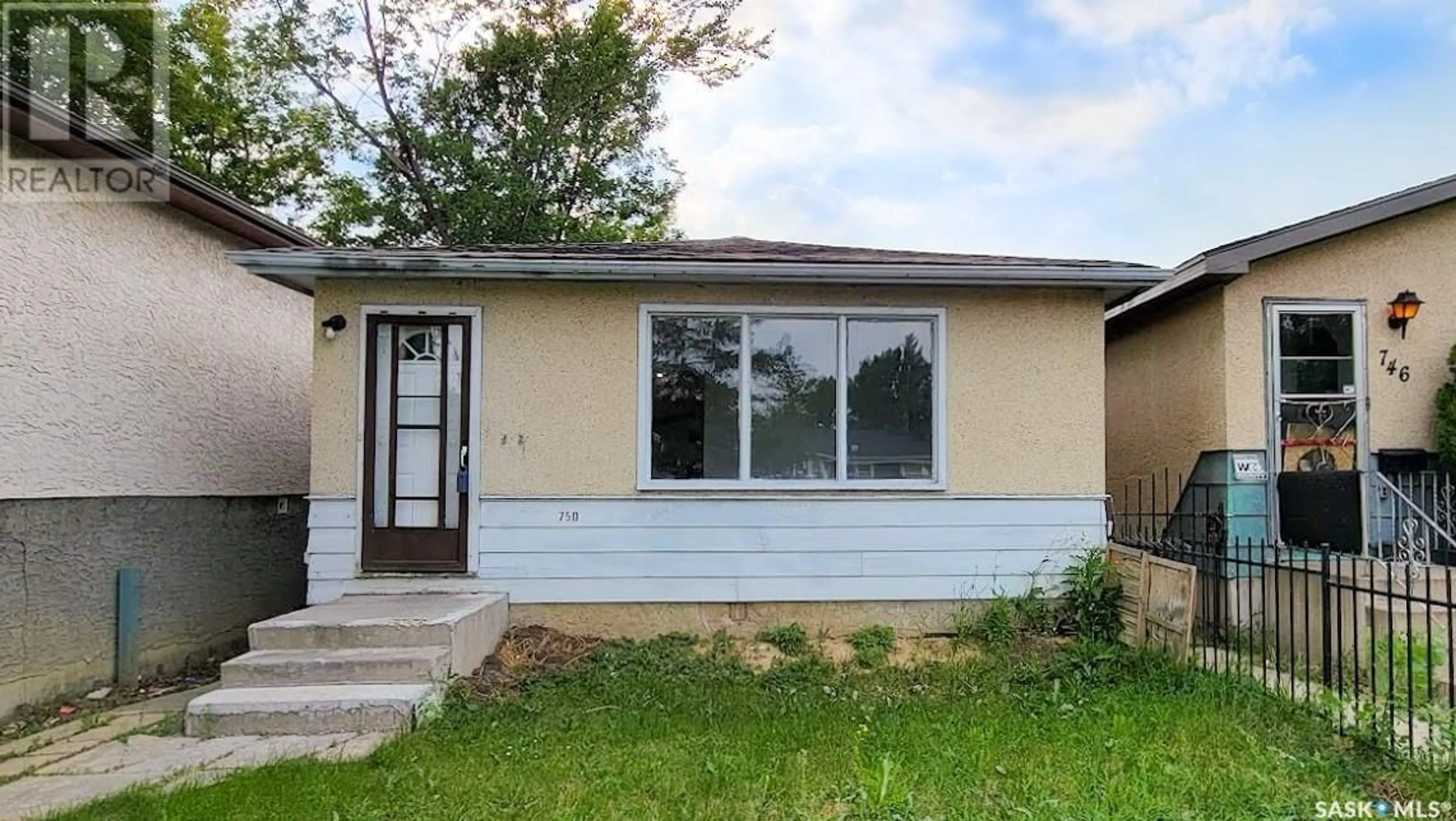 Frontside or backside of a home for 750 Retallack STREET, Regina Saskatchewan S4T2G6