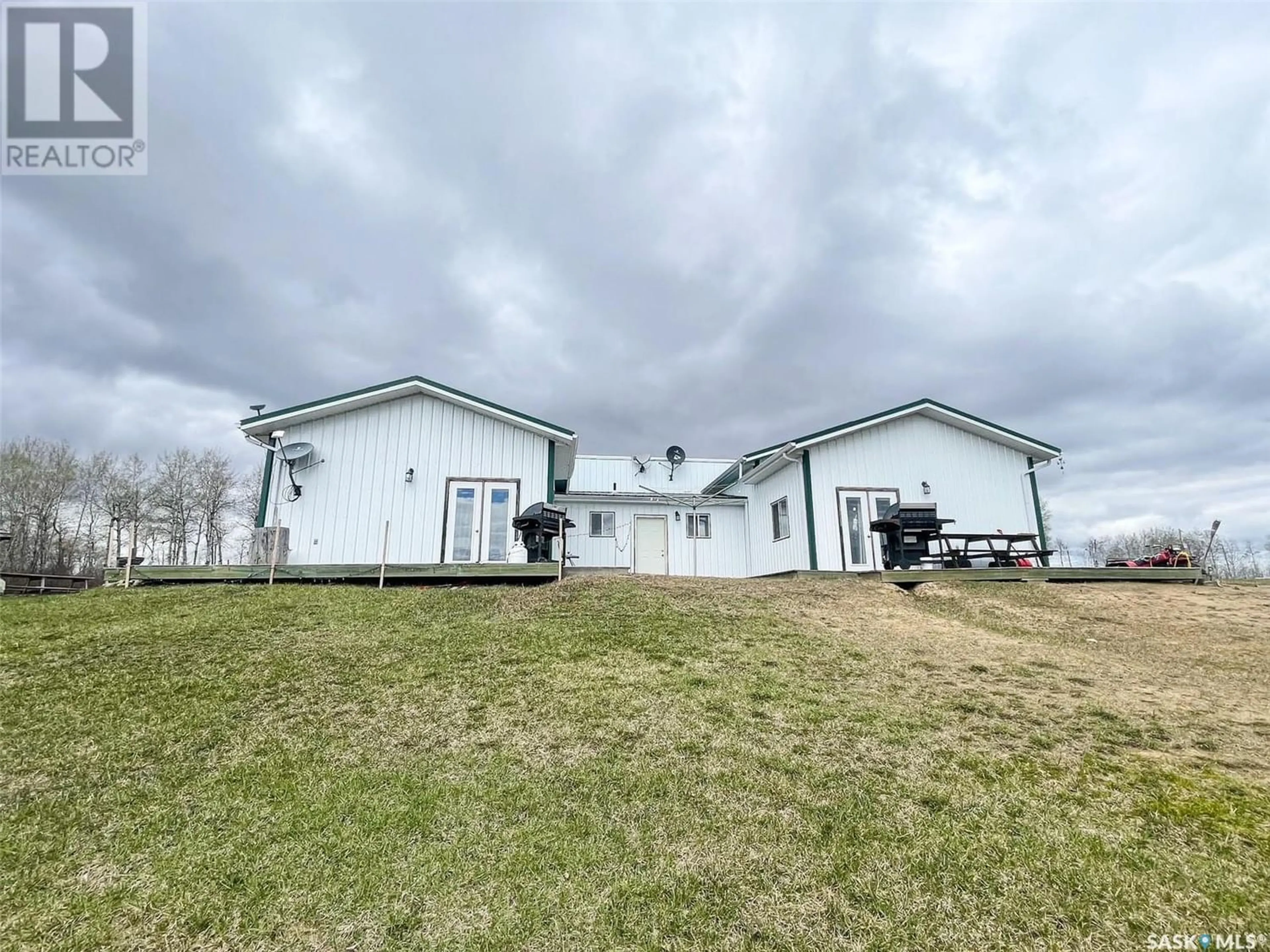 Frontside or backside of a home for Rivers Edge RM of Meadow Lake, Meadow Lake Rm No.588 Saskatchewan S0M0T0