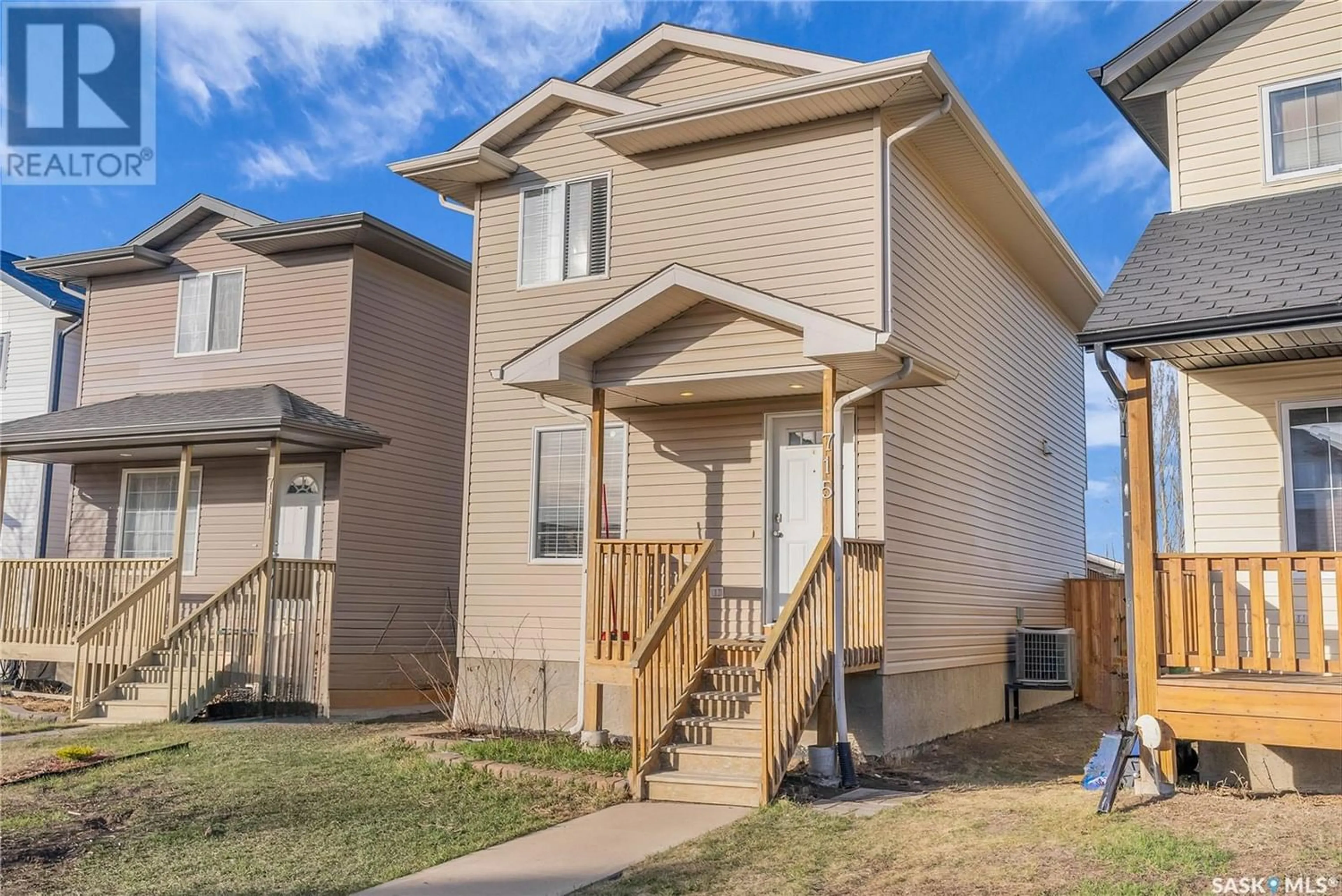 Frontside or backside of a home for 715 Lamarsh LANE, Saskatoon Saskatchewan S7W1B5