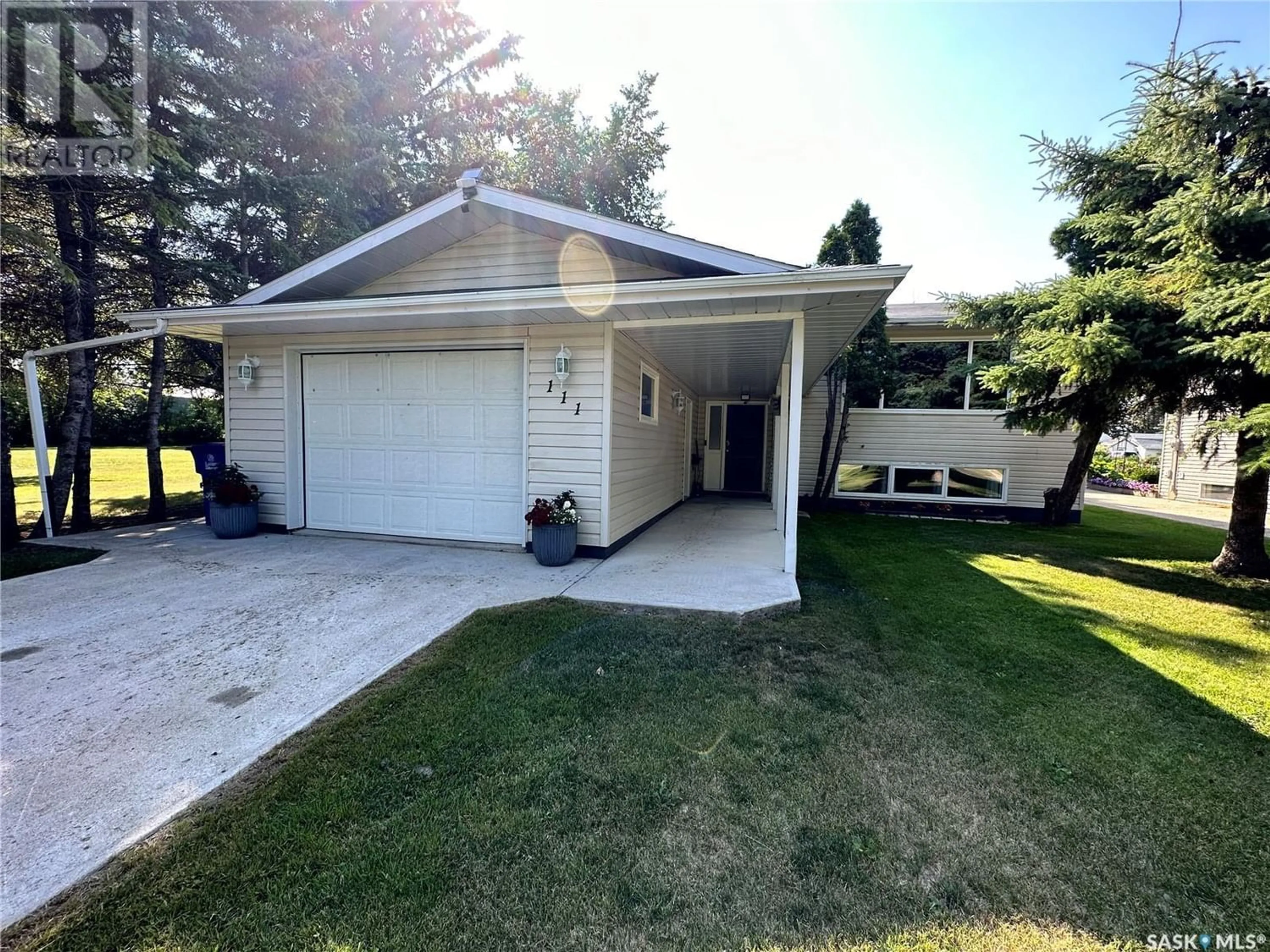 Frontside or backside of a home for 111-117 2nd AVENUE S, Rose Valley Saskatchewan S0E0B0