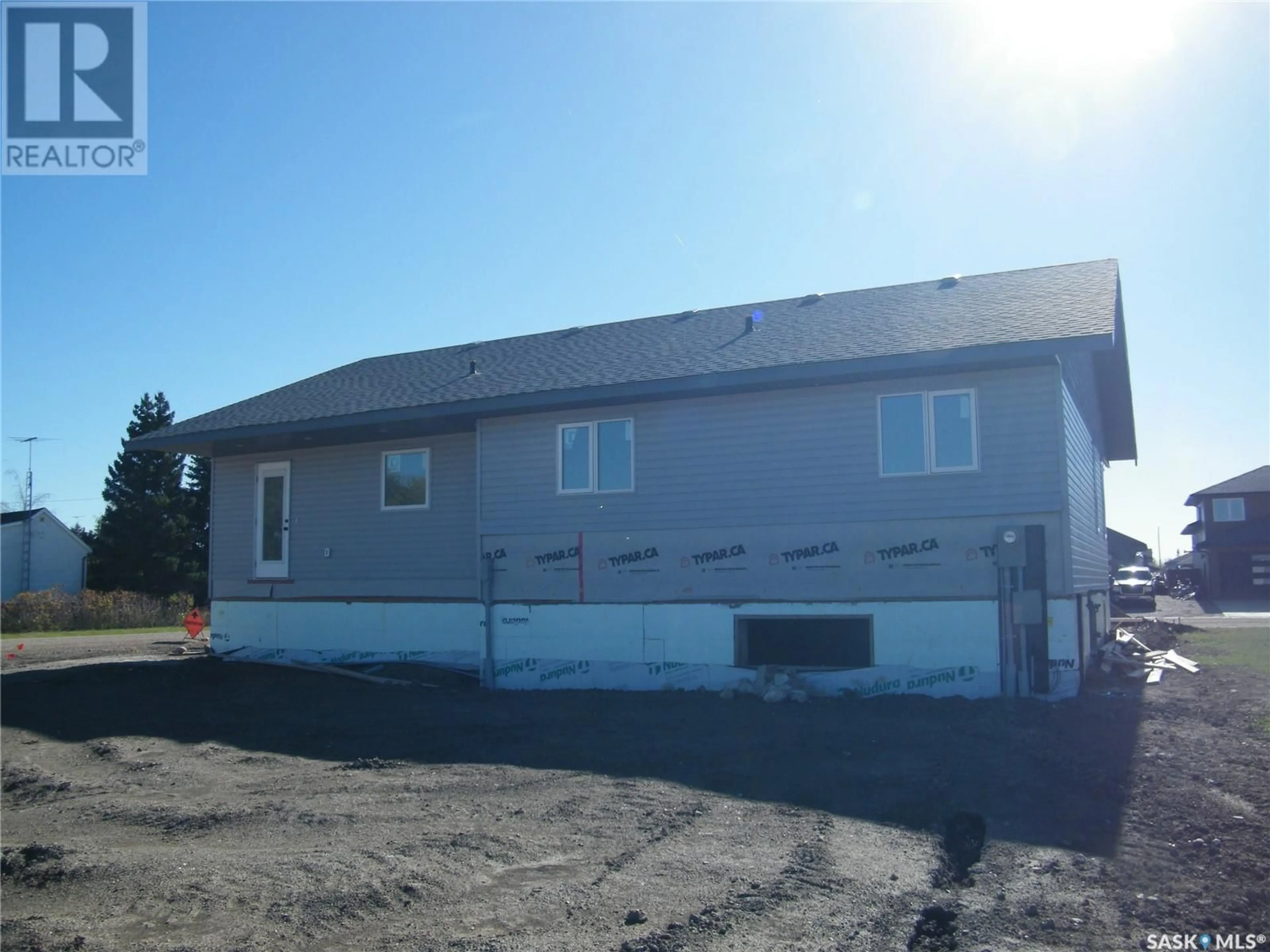 Frontside or backside of a home, the front or back of building for 14 Scott BAY, Muenster Saskatchewan S0K2Y0