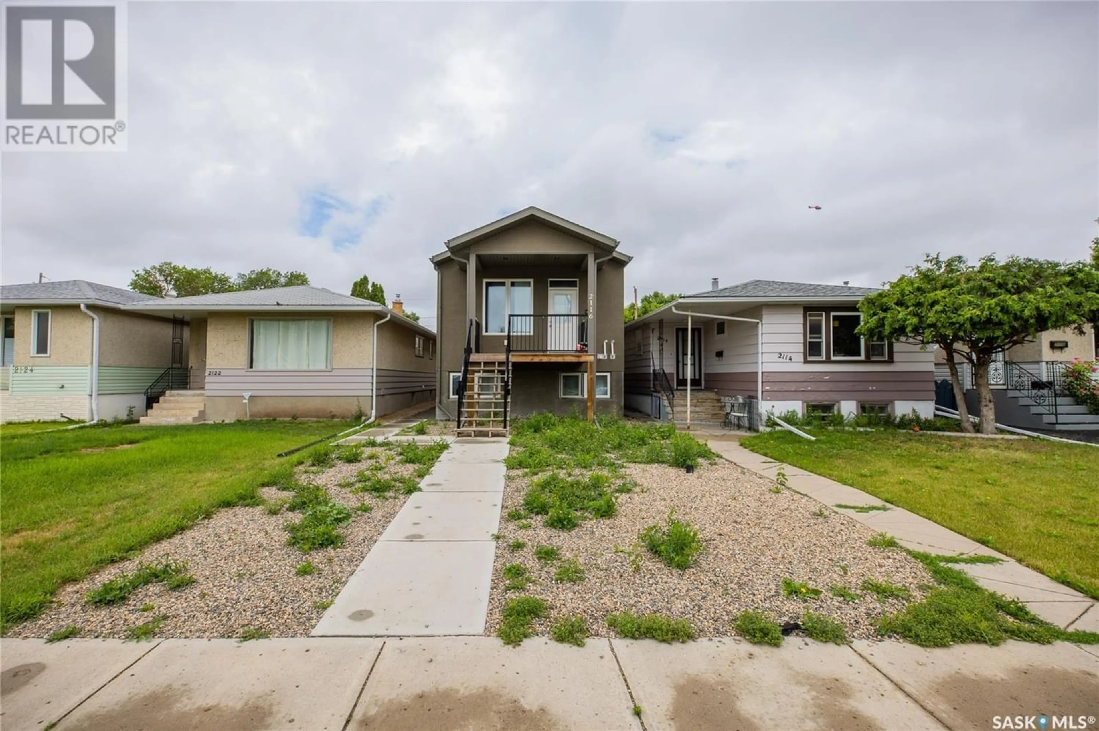 Frontside or backside of a home for 2116 Elliott STREET, Regina Saskatchewan S4N3H2