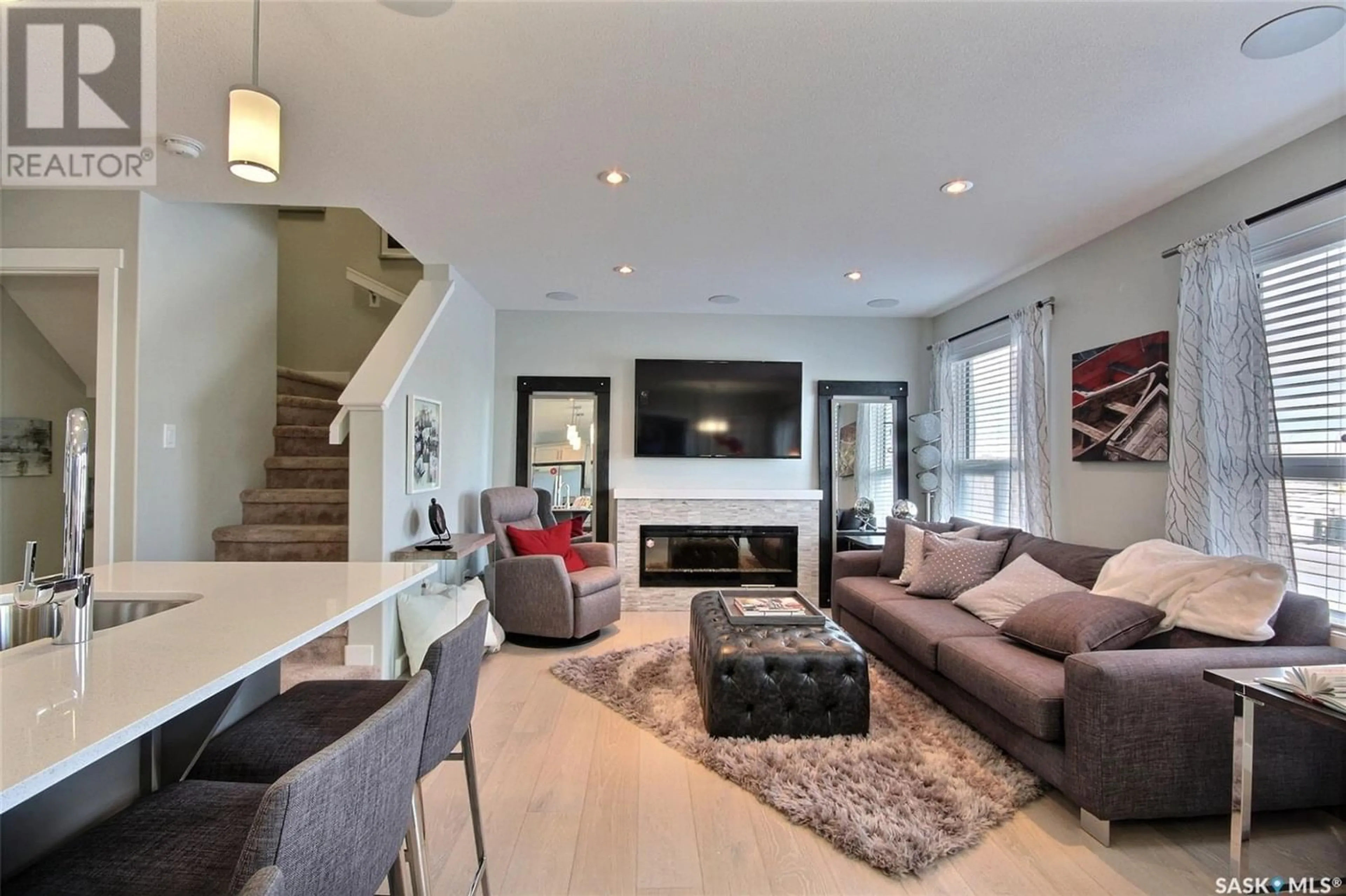 Living room for 446 Myles Heidt MANOR, Saskatoon Saskatchewan S7W1H9