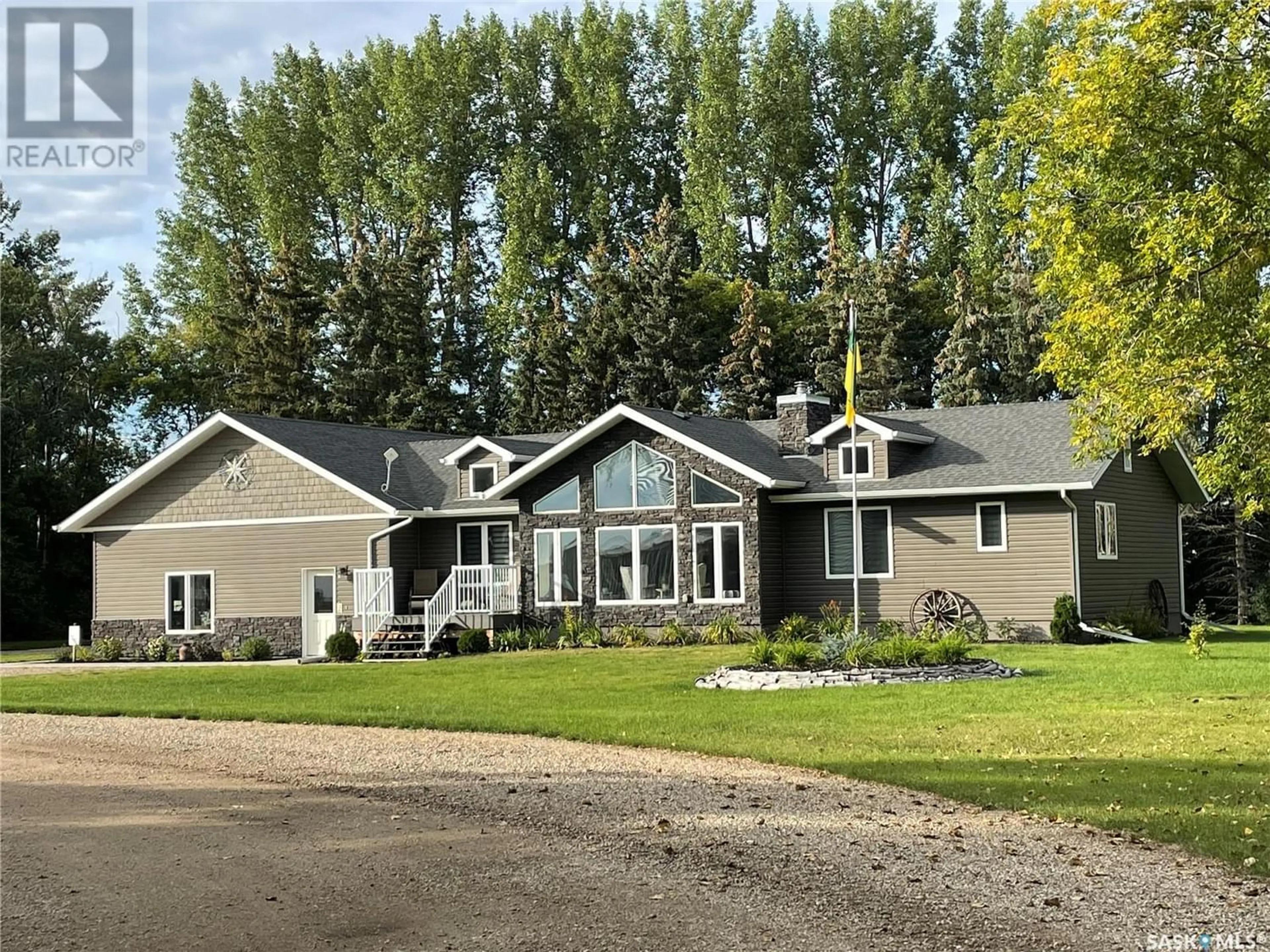 Frontside or backside of a home for Lavrysen Central Yard, Good Lake Rm No. 274 Saskatchewan S0A0L0