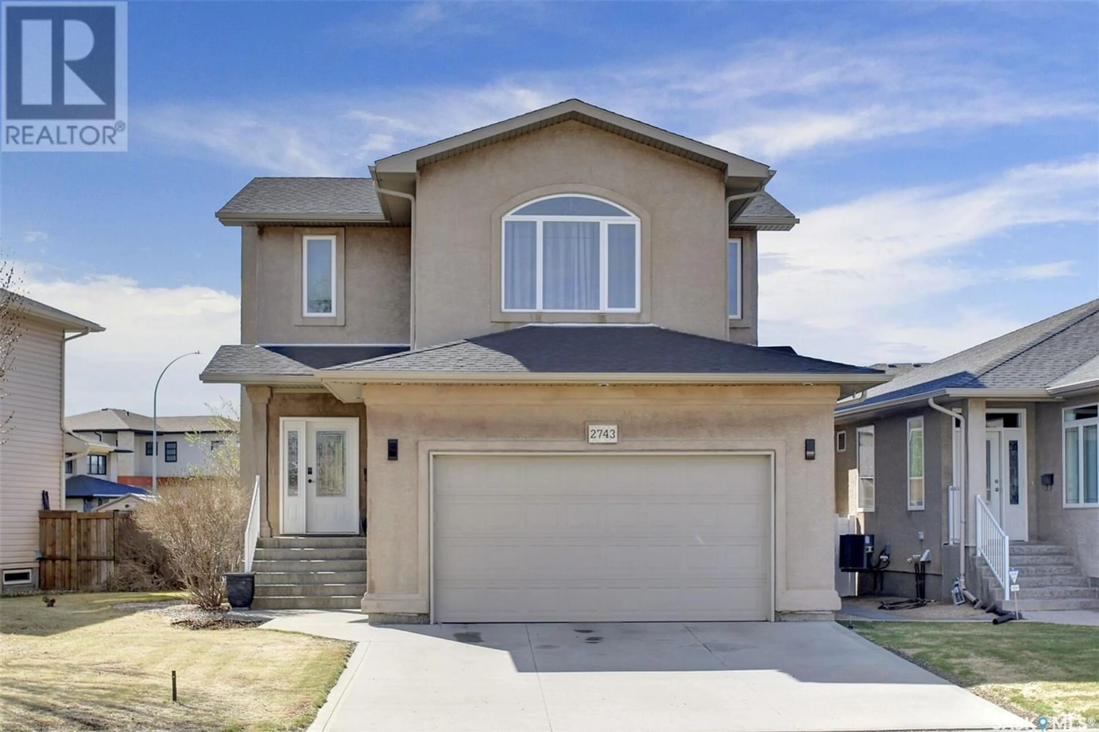 Frontside or backside of a home for 2743 Sunninghill CRESCENT, Regina Saskatchewan S4V0N5