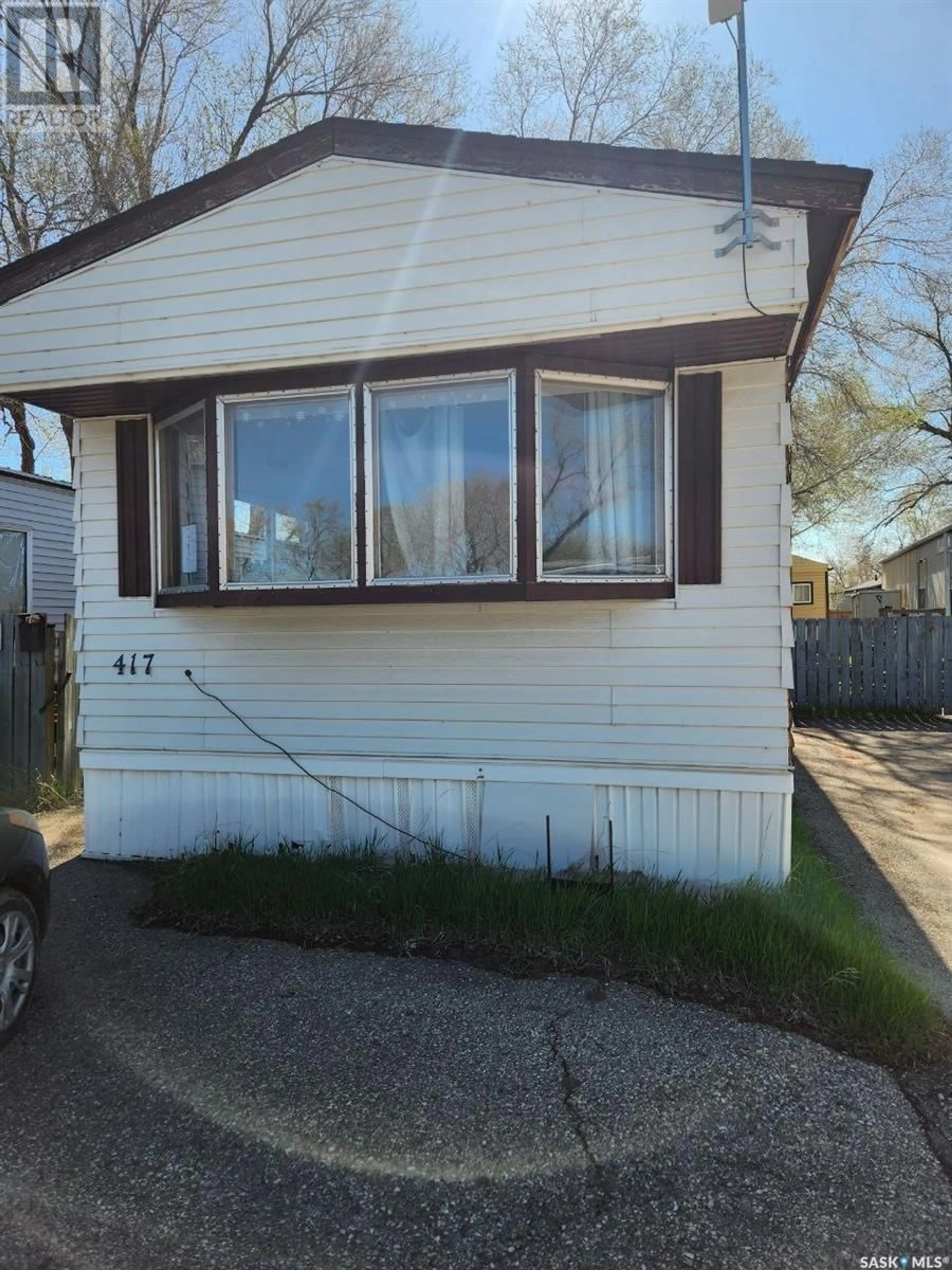 Frontside or backside of a home for 417 1524 Rayner AVENUE, Saskatoon Saskatchewan S7N1Y1