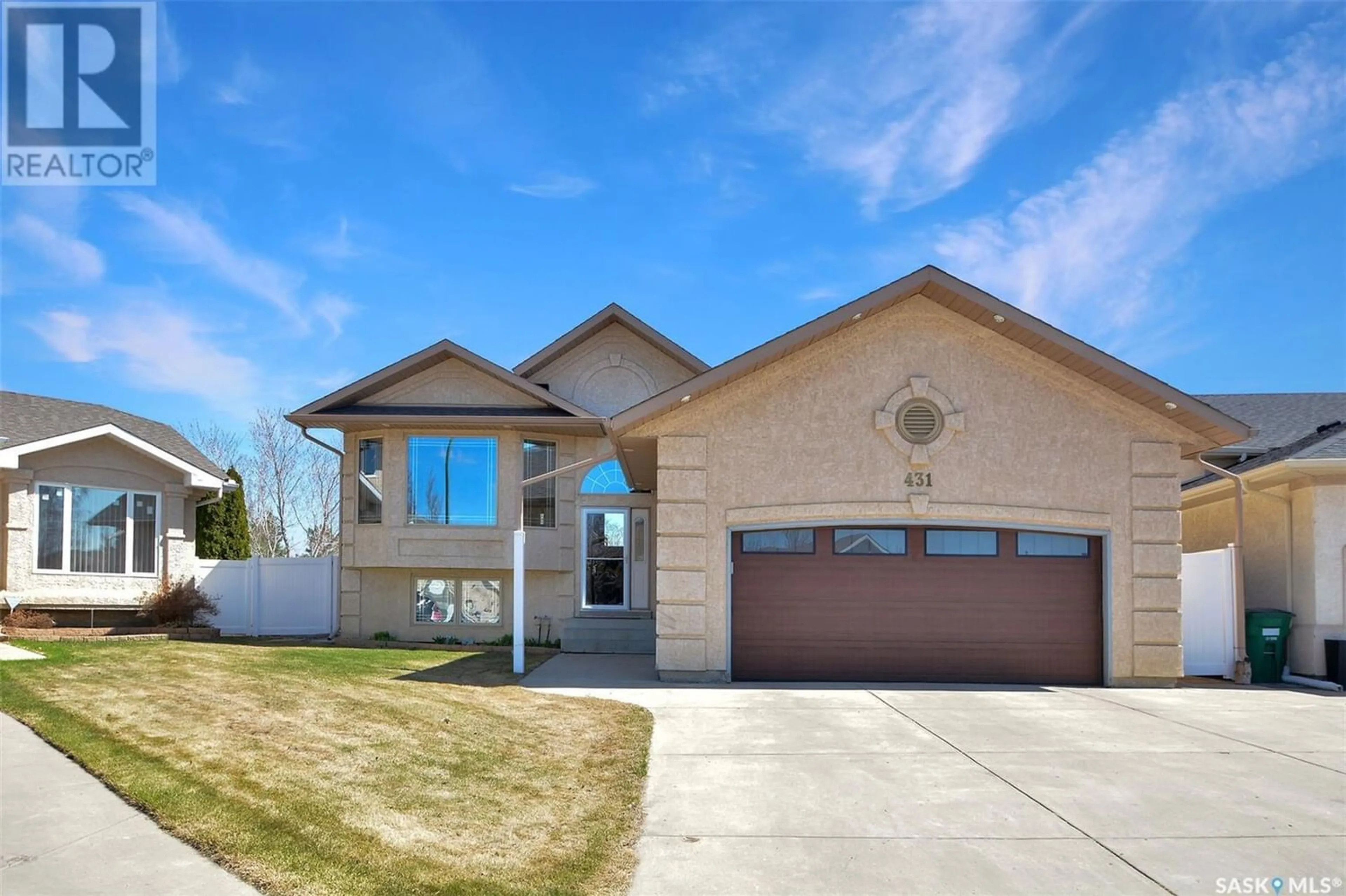 Frontside or backside of a home for 431 Guenter BAY, Saskatoon Saskatchewan S7N4P7