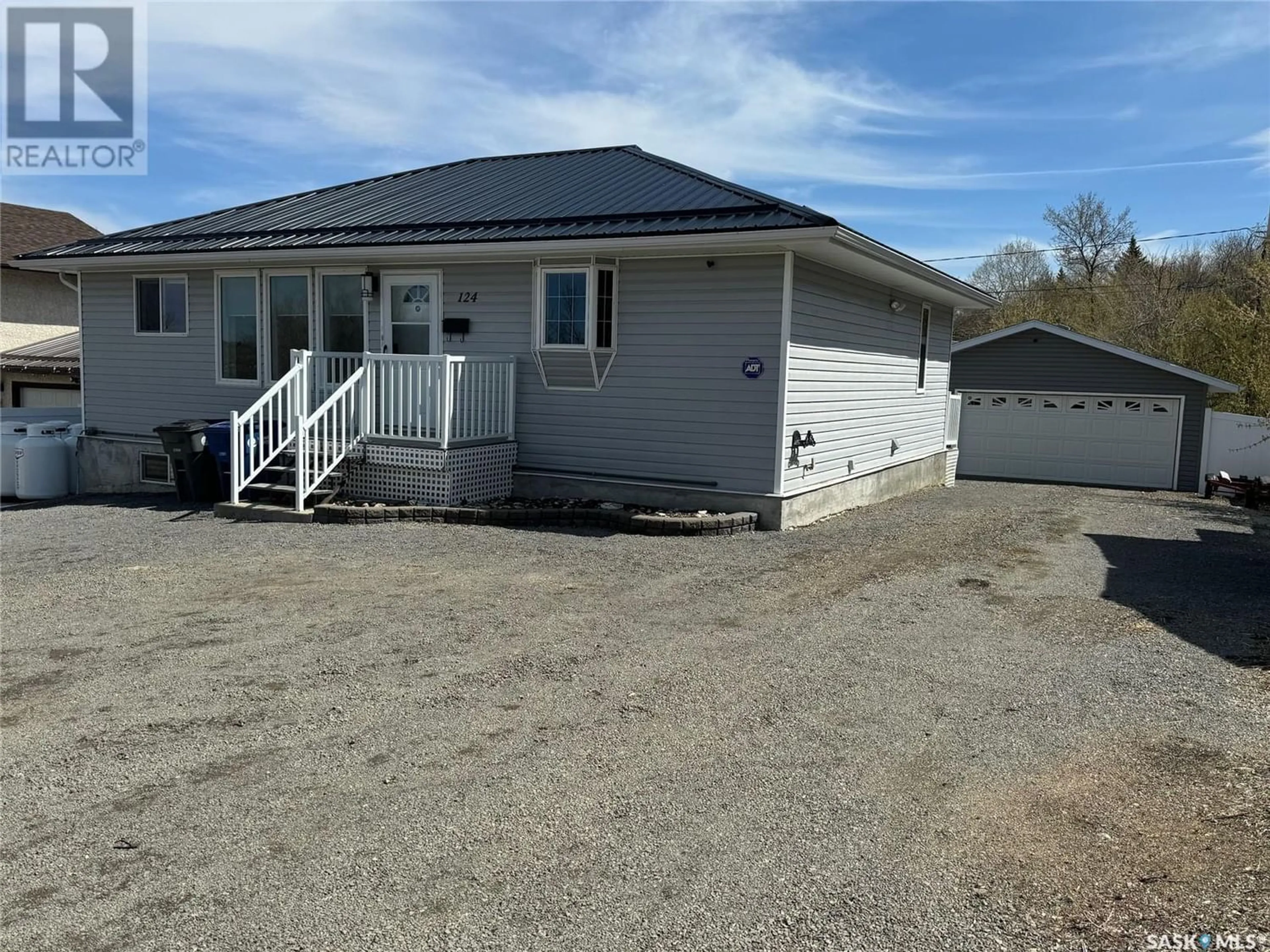Frontside or backside of a home for 124 Lakeview CRESCENT, Buena Vista Saskatchewan S2V1A7