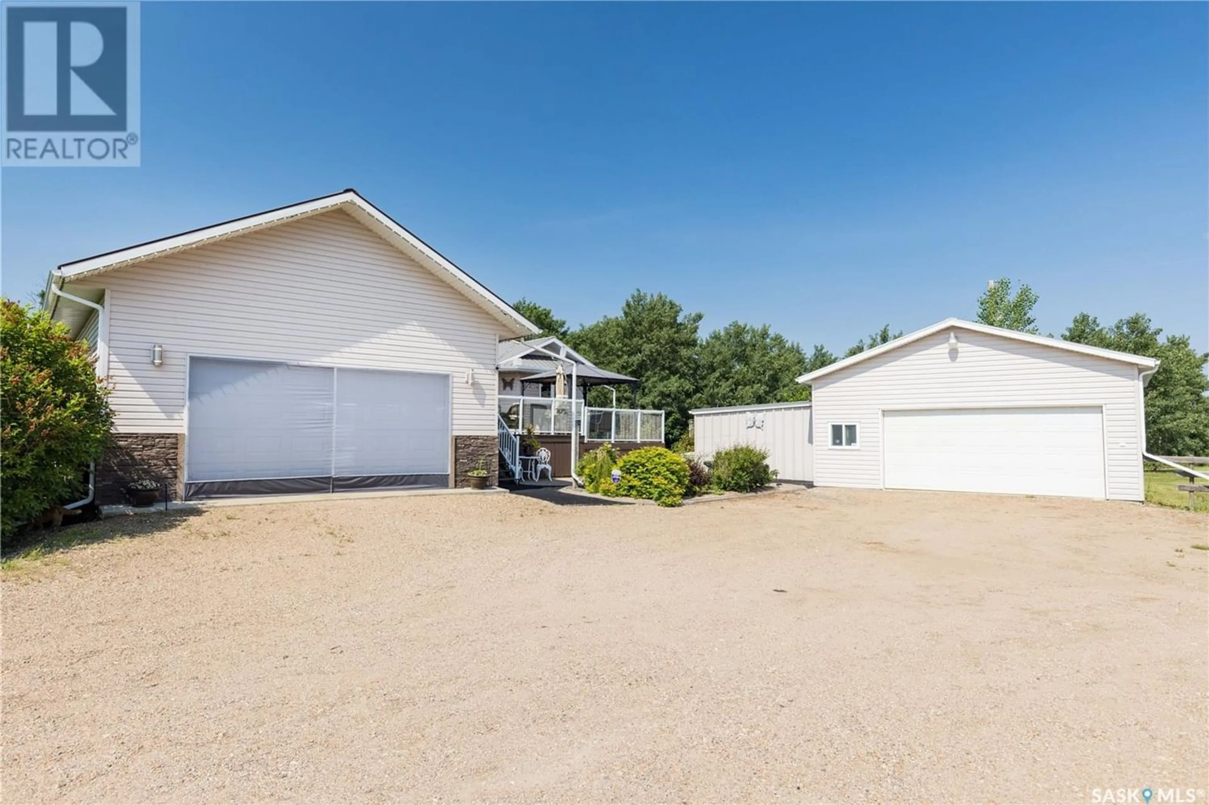 Frontside or backside of a home for Twin Lakes Acreage, Battle River Rm No. 438 Saskatchewan S0M0E0
