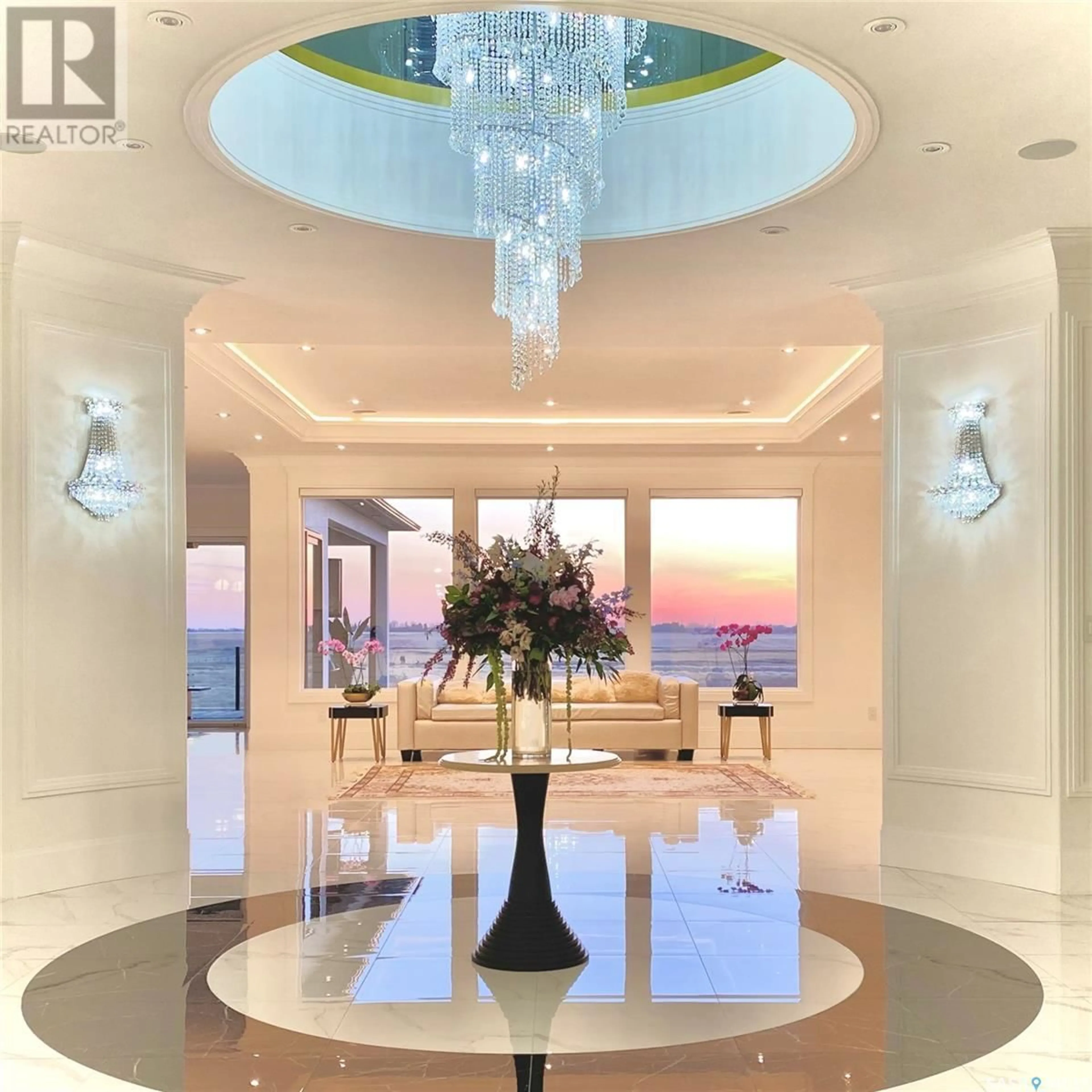 Indoor foyer for 4404 WILD ROSE DRIVE, Regina Saskatchewan S4V3V6