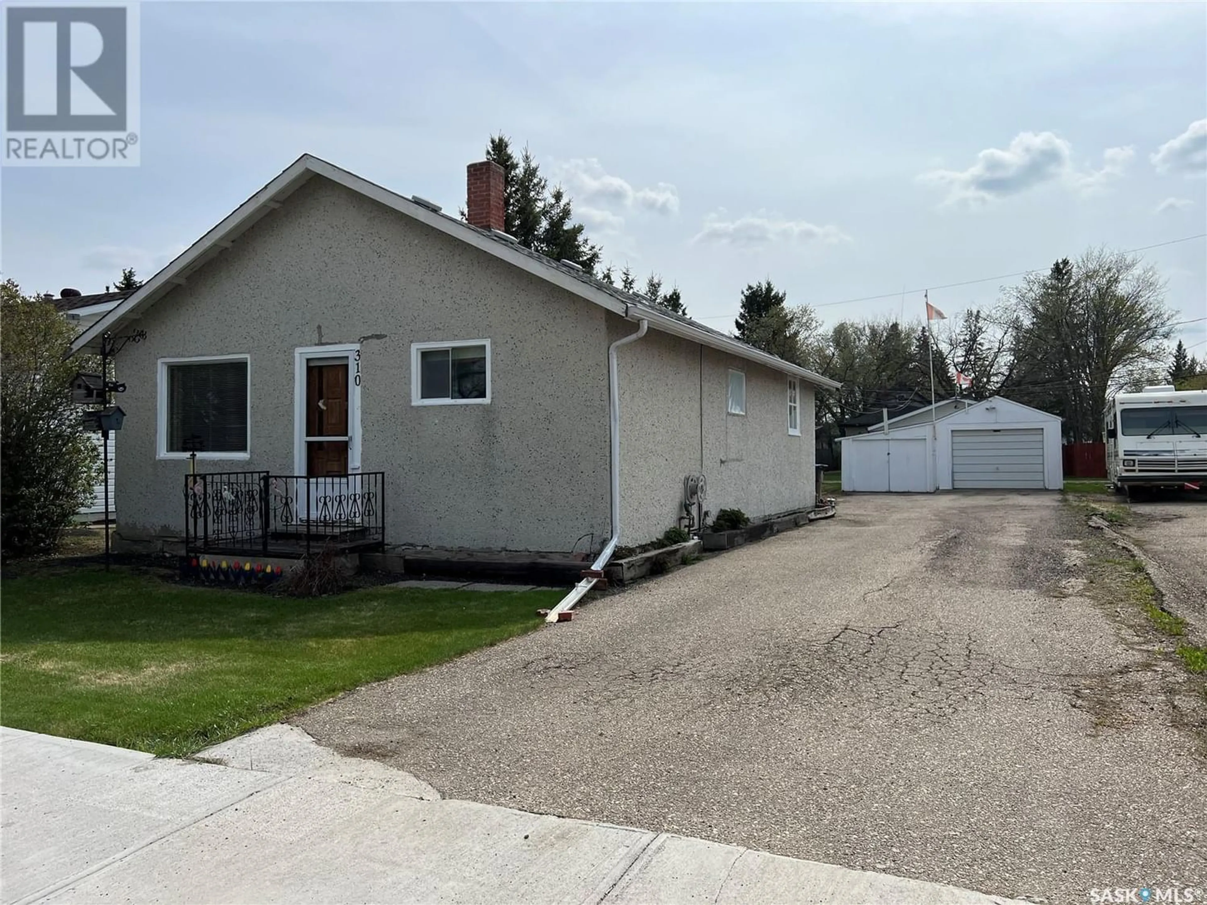 Frontside or backside of a home for 310 Meyers AVENUE, Kinistino Saskatchewan S0J1H0