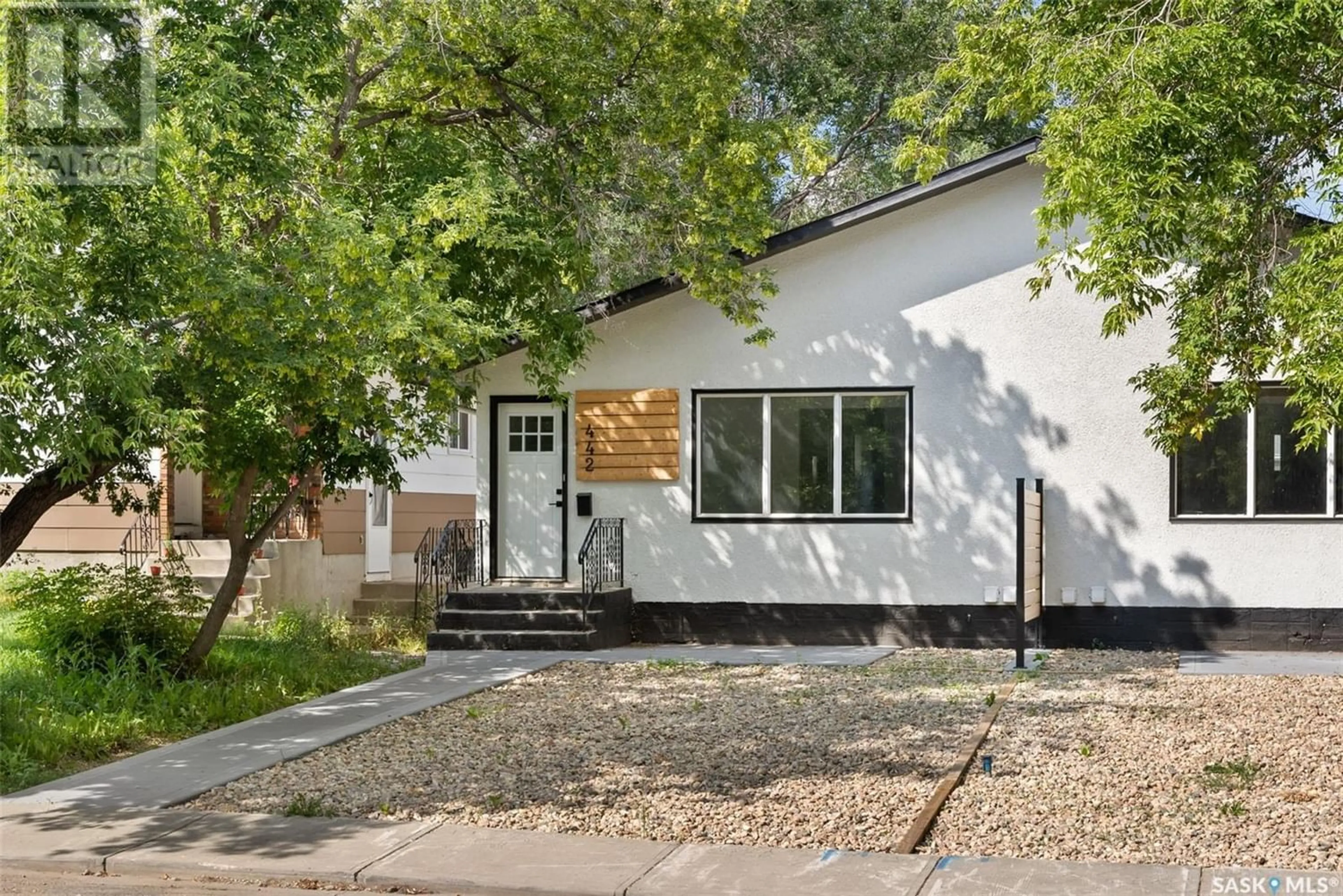 Home with vinyl exterior material for 442 Connaught STREET, Regina Saskatchewan S4R4W9