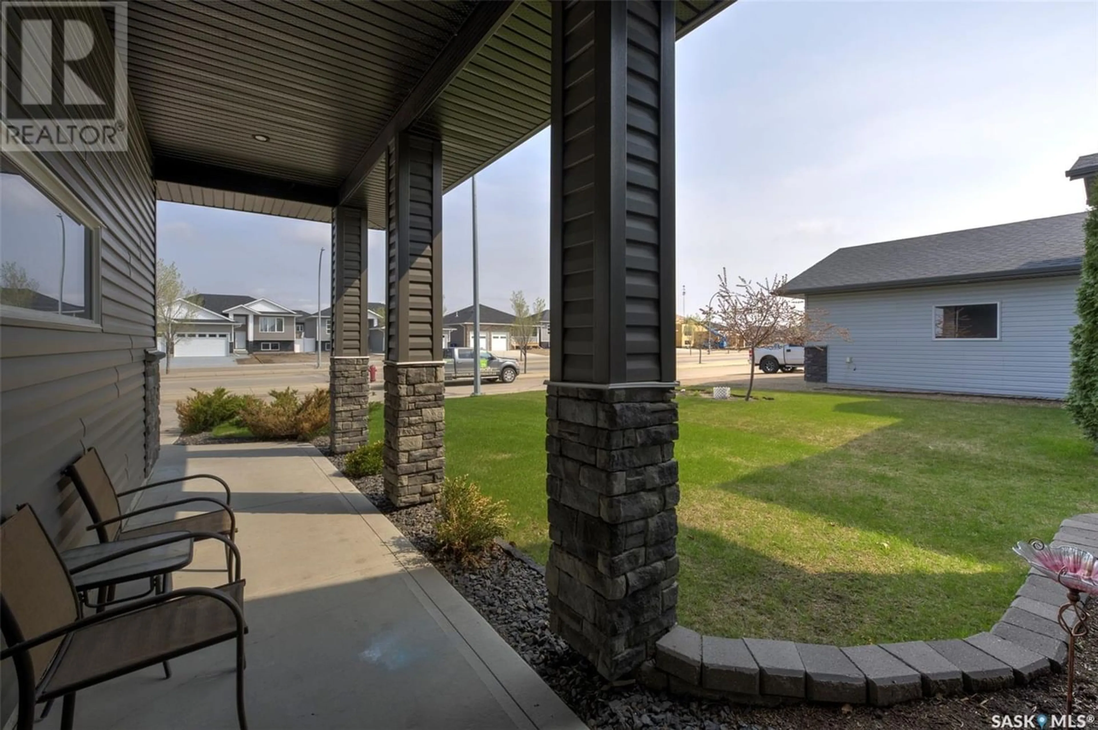 Patio for 411 Clubhouse BOULEVARD W, Warman Saskatchewan S0K0A1