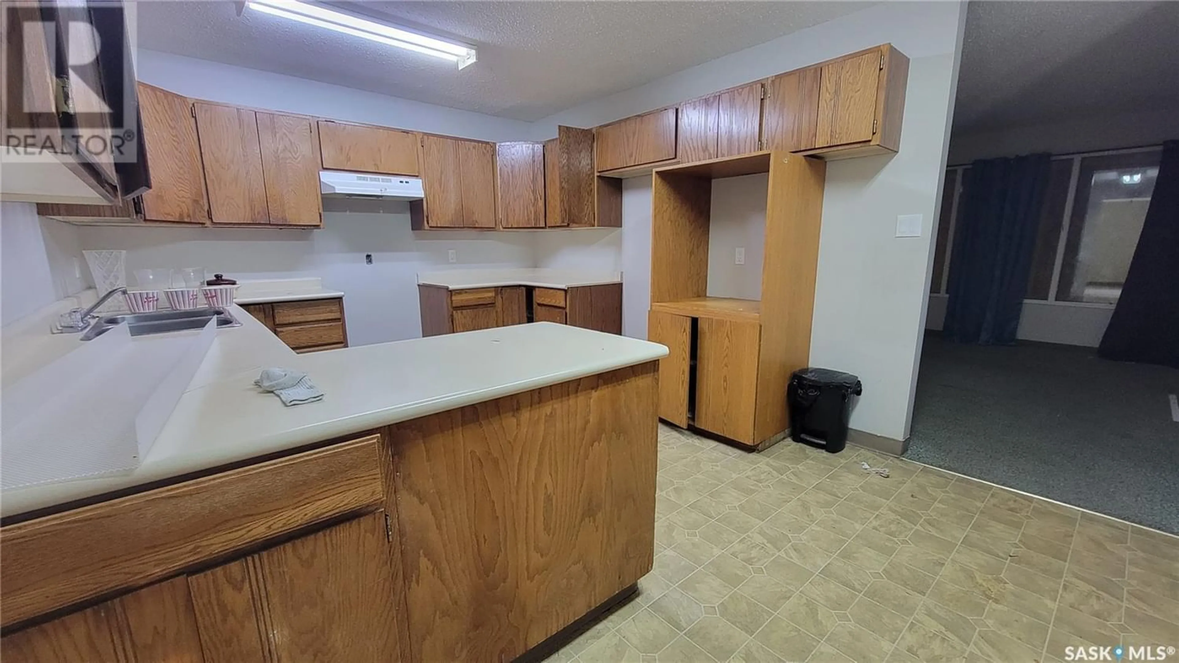 Standard kitchen for 1671 104th STREET, North Battleford Saskatchewan S9A1P6