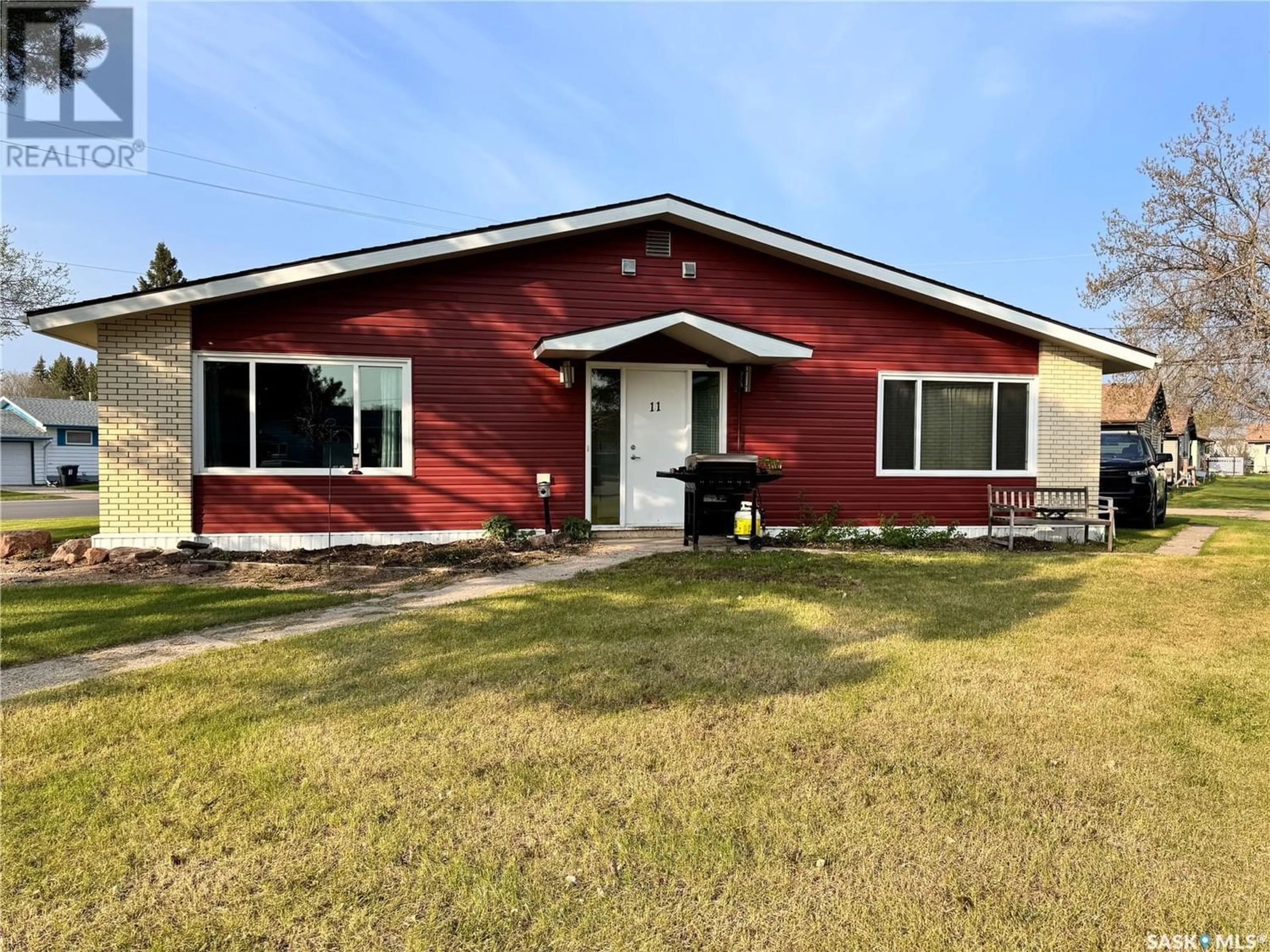 Frontside or backside of a home for 237 Moore STREET, Foam Lake Saskatchewan S0A1A0