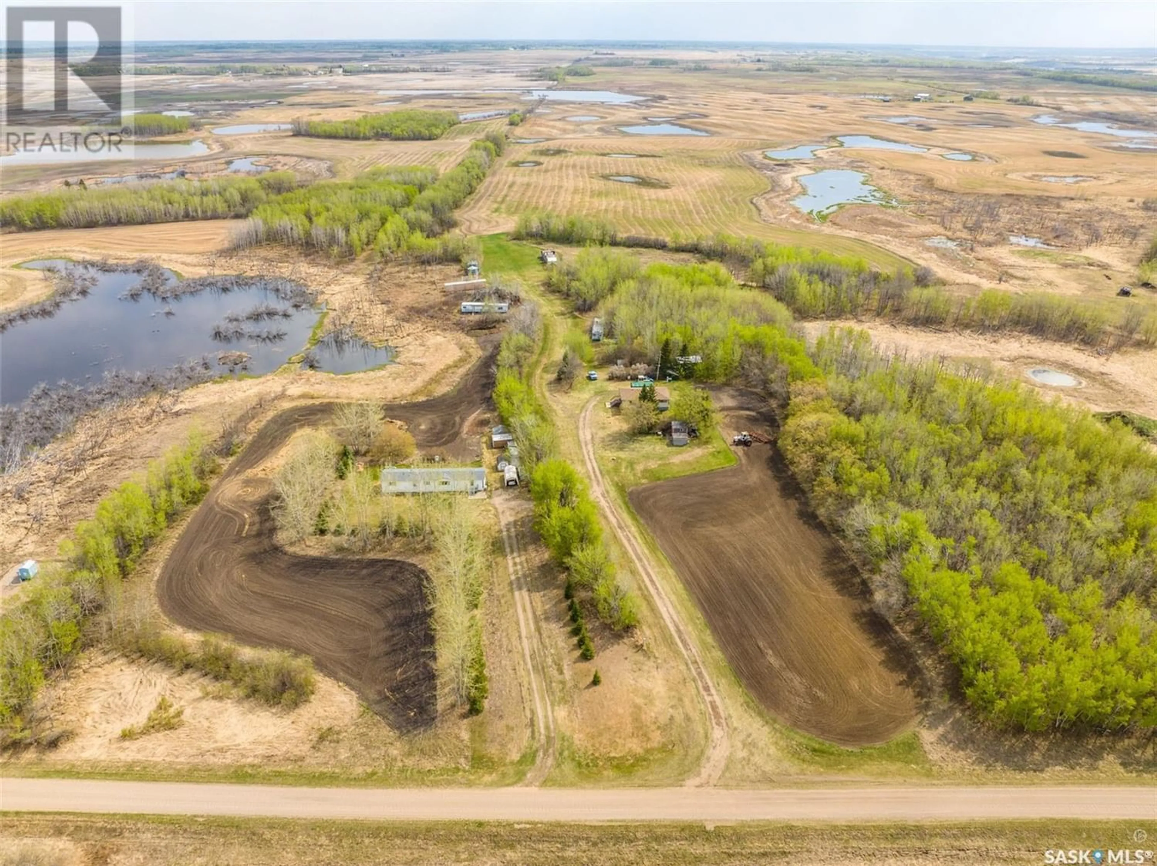 Lakeview for 12 Mile Road Acreage, Prince Albert Rm No. 461 Saskatchewan S6V5S2