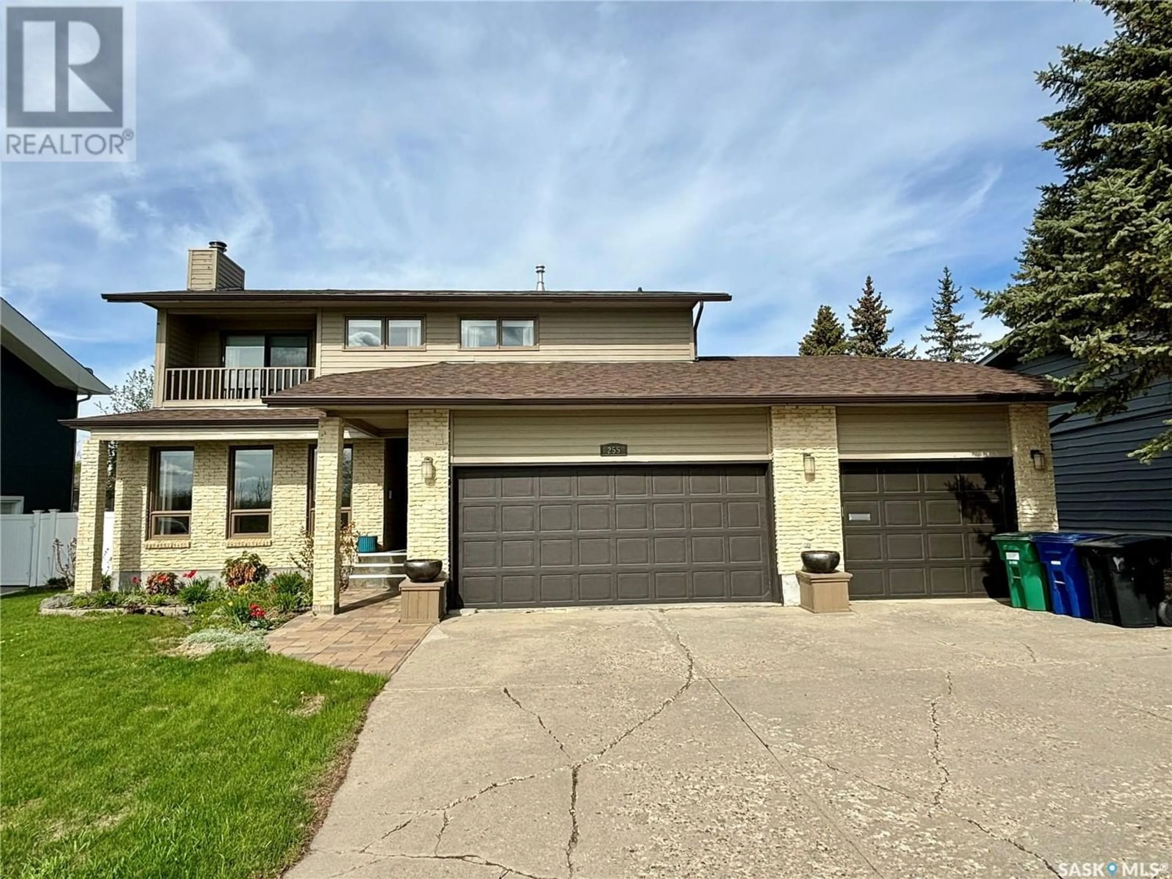 Frontside or backside of a home for 255 Whiteswan DRIVE, Saskatoon Saskatchewan S7K4M6