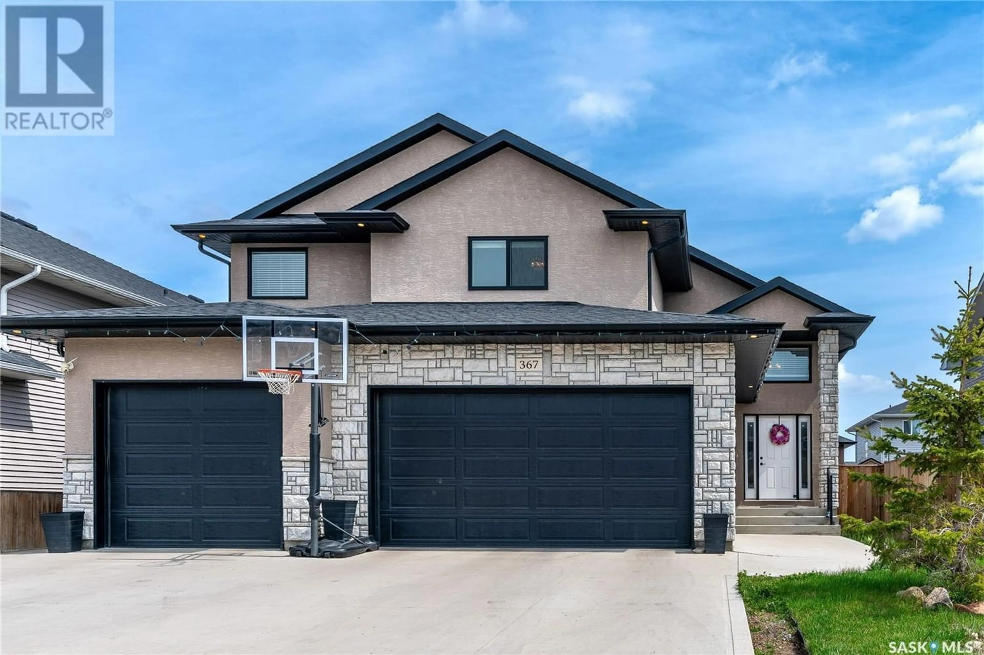 Frontside or backside of a home for 367 Pichler CRESCENT, Saskatoon Saskatchewan S7V0G3