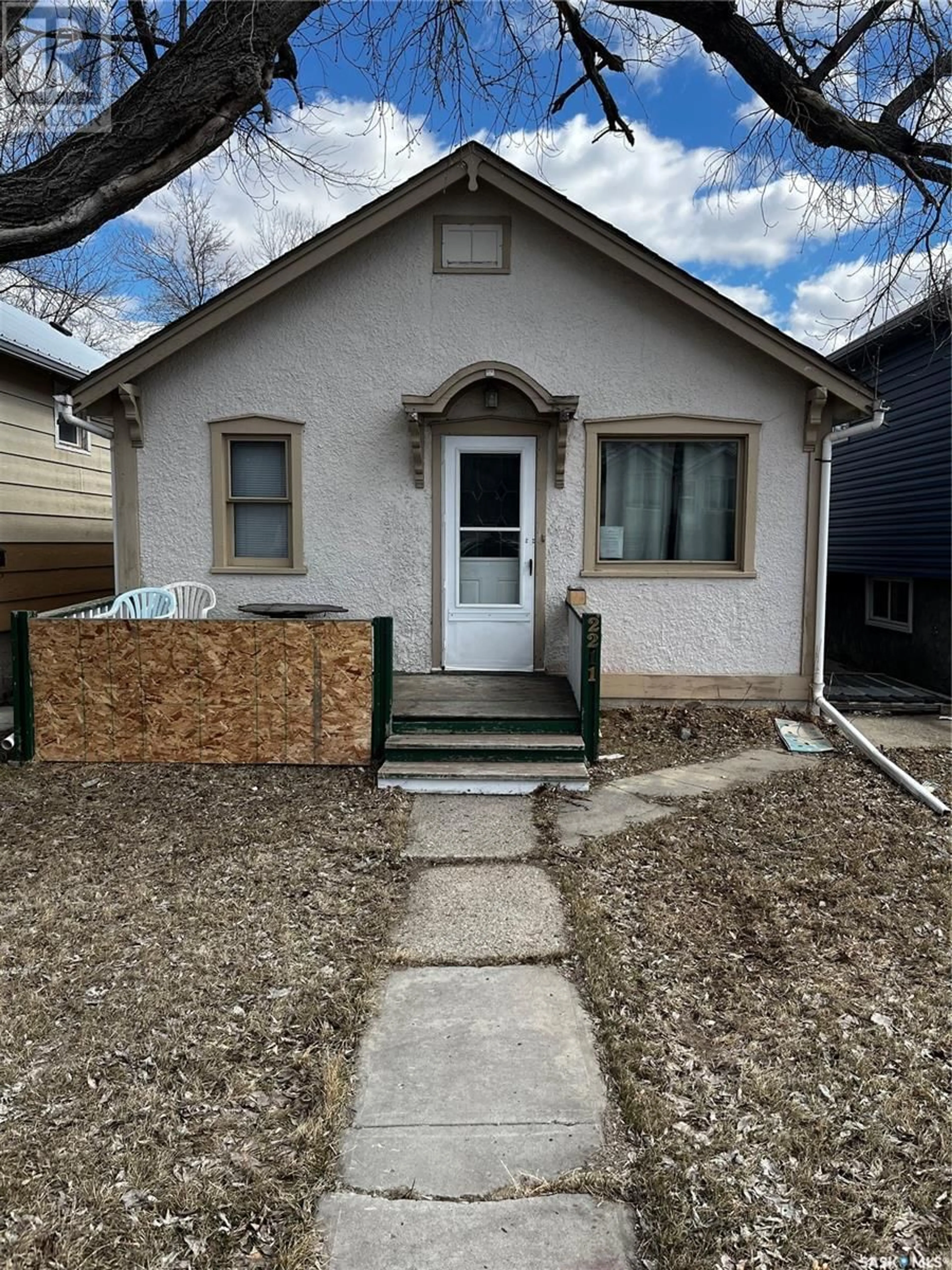 Frontside or backside of a home for 2211 McDonald STREET, Regina Saskatchewan S4N2Y9