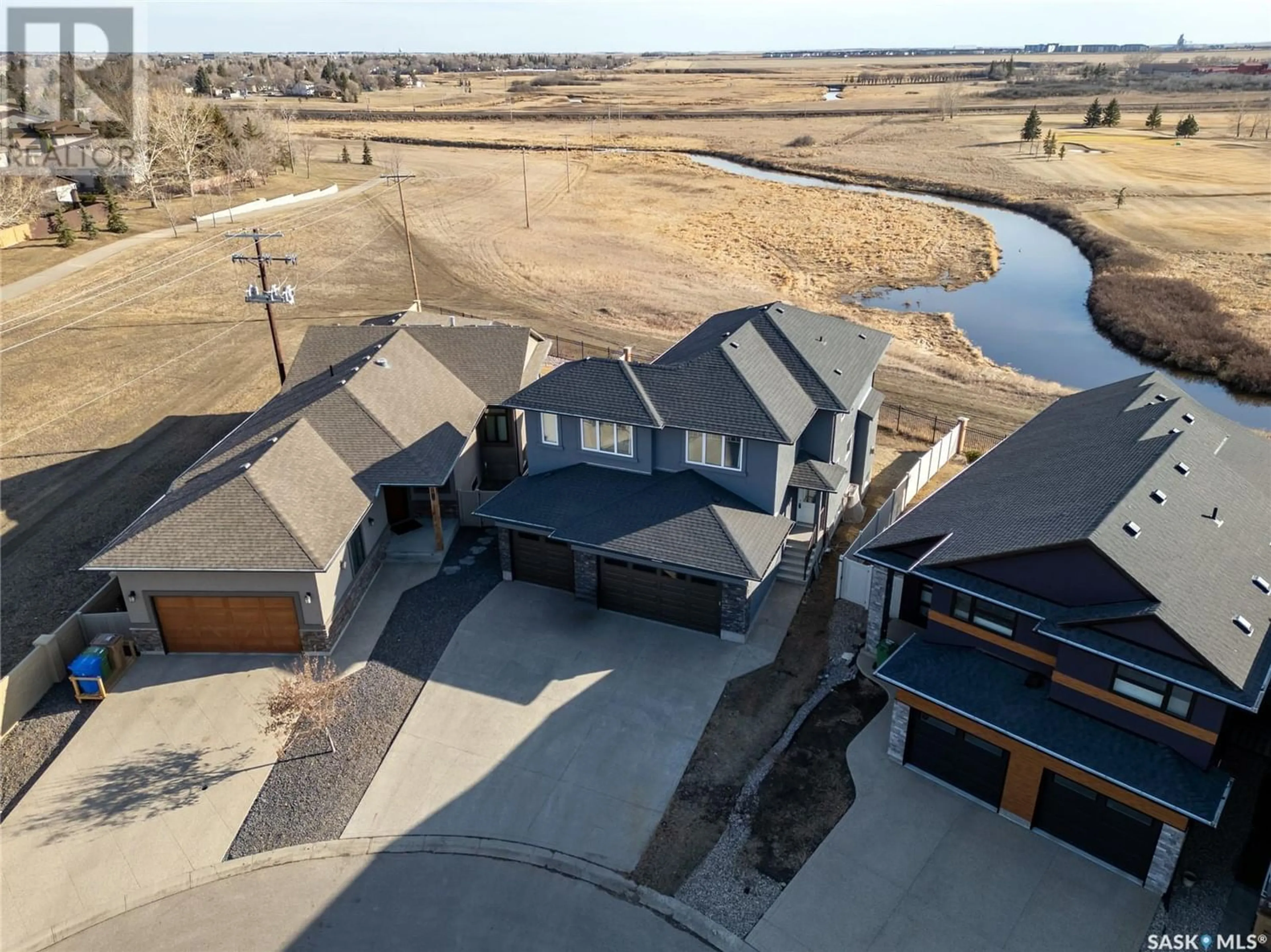 Frontside or backside of a home for 7510 Lilac PLACE, Regina Saskatchewan S4Y0B3