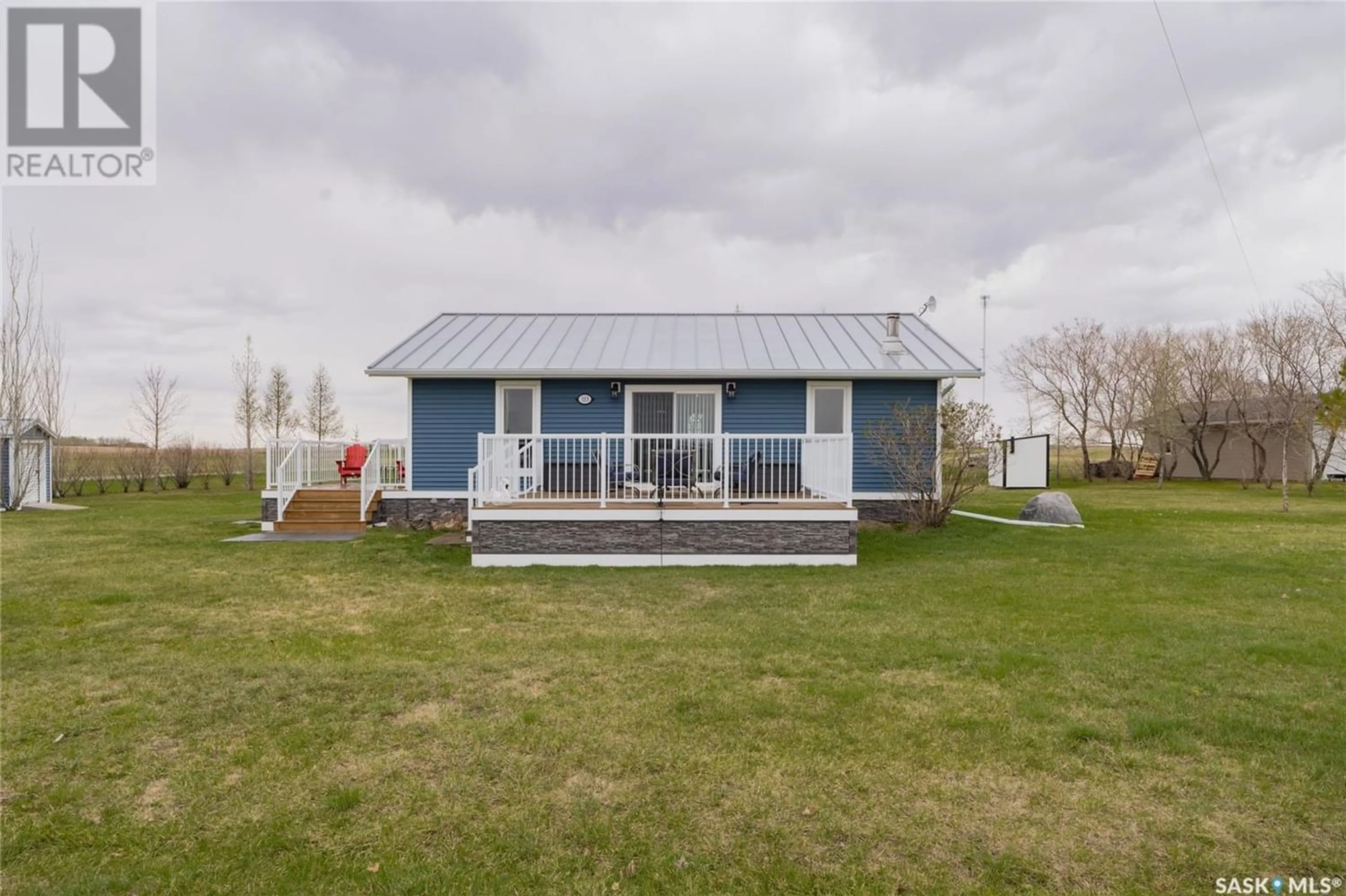 Cottage for 113 Merle CRESCENT, MacPheat Park Saskatchewan S0G4L0
